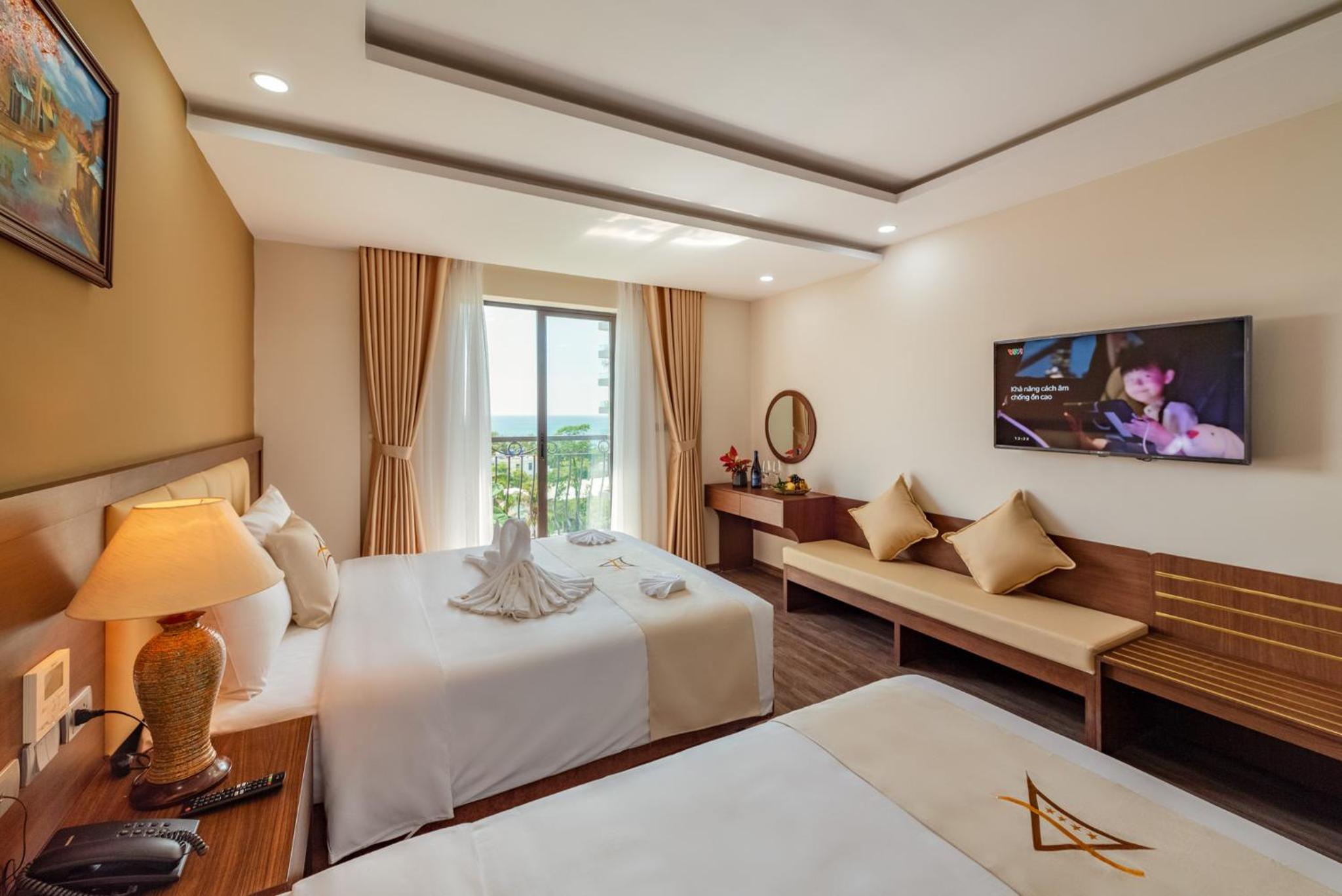 Double or Twin Room with Sea View - Photo 1