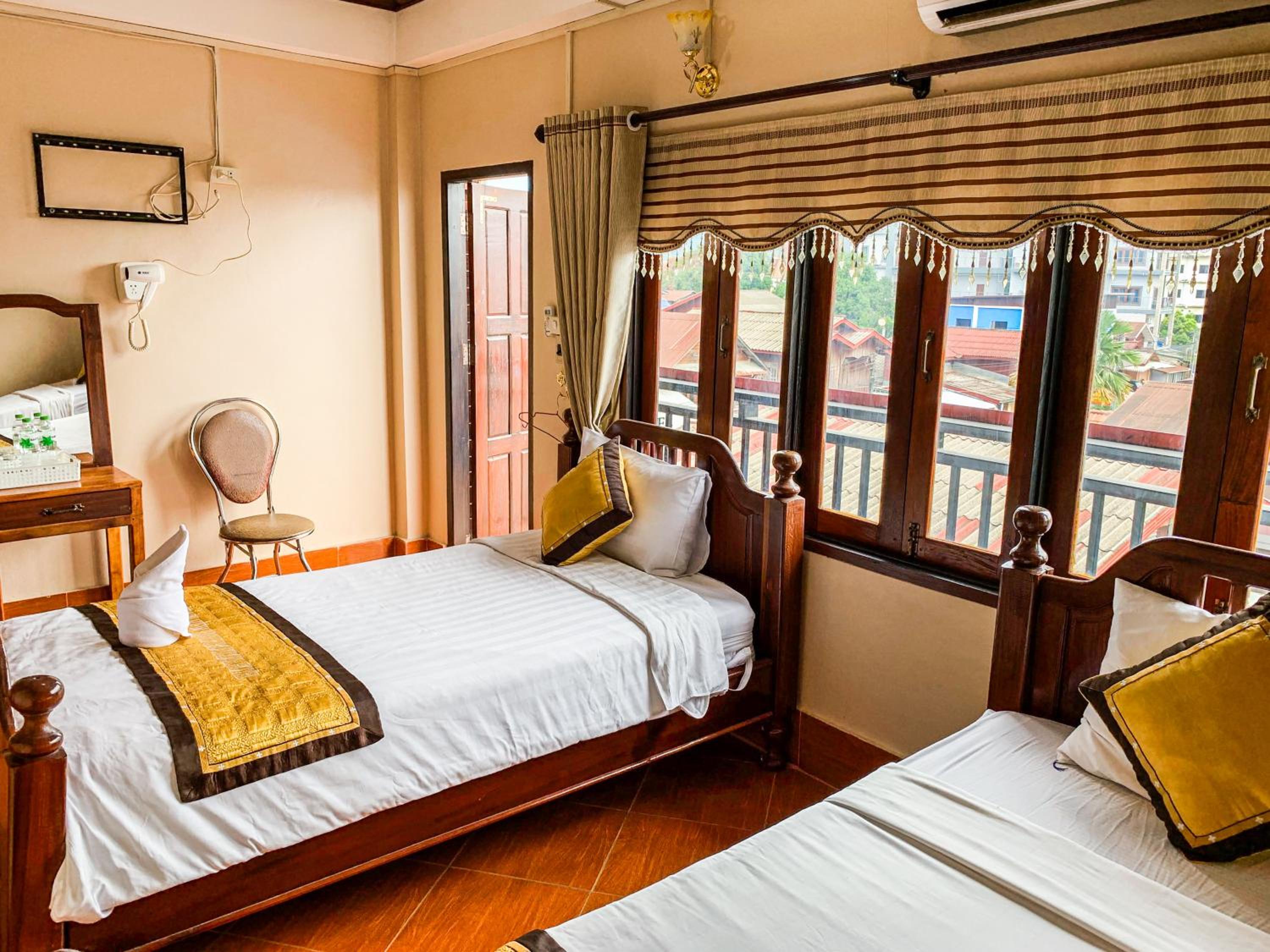 Twin Room with City View photo 3