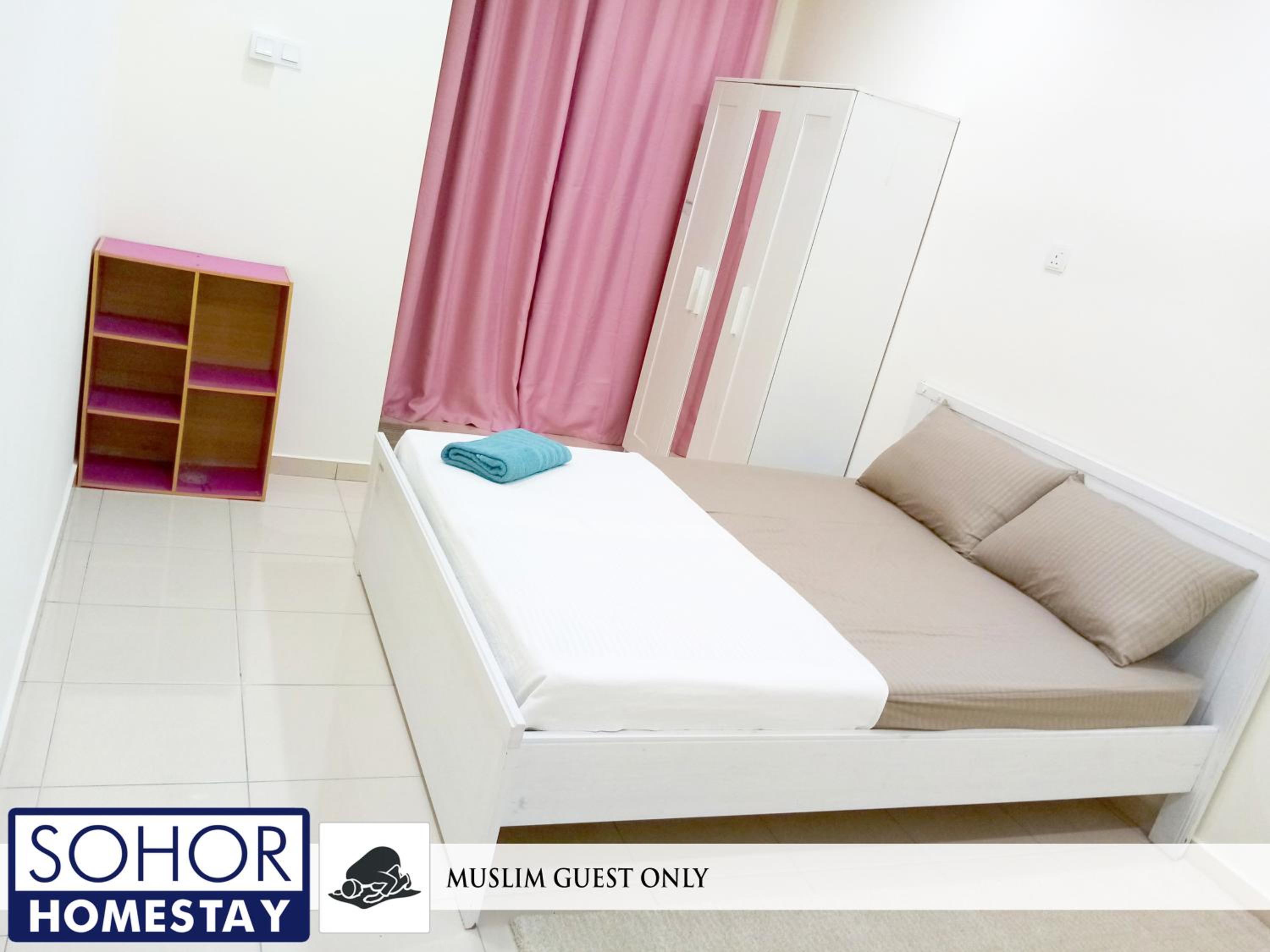 Four-Bedroom House photo 2