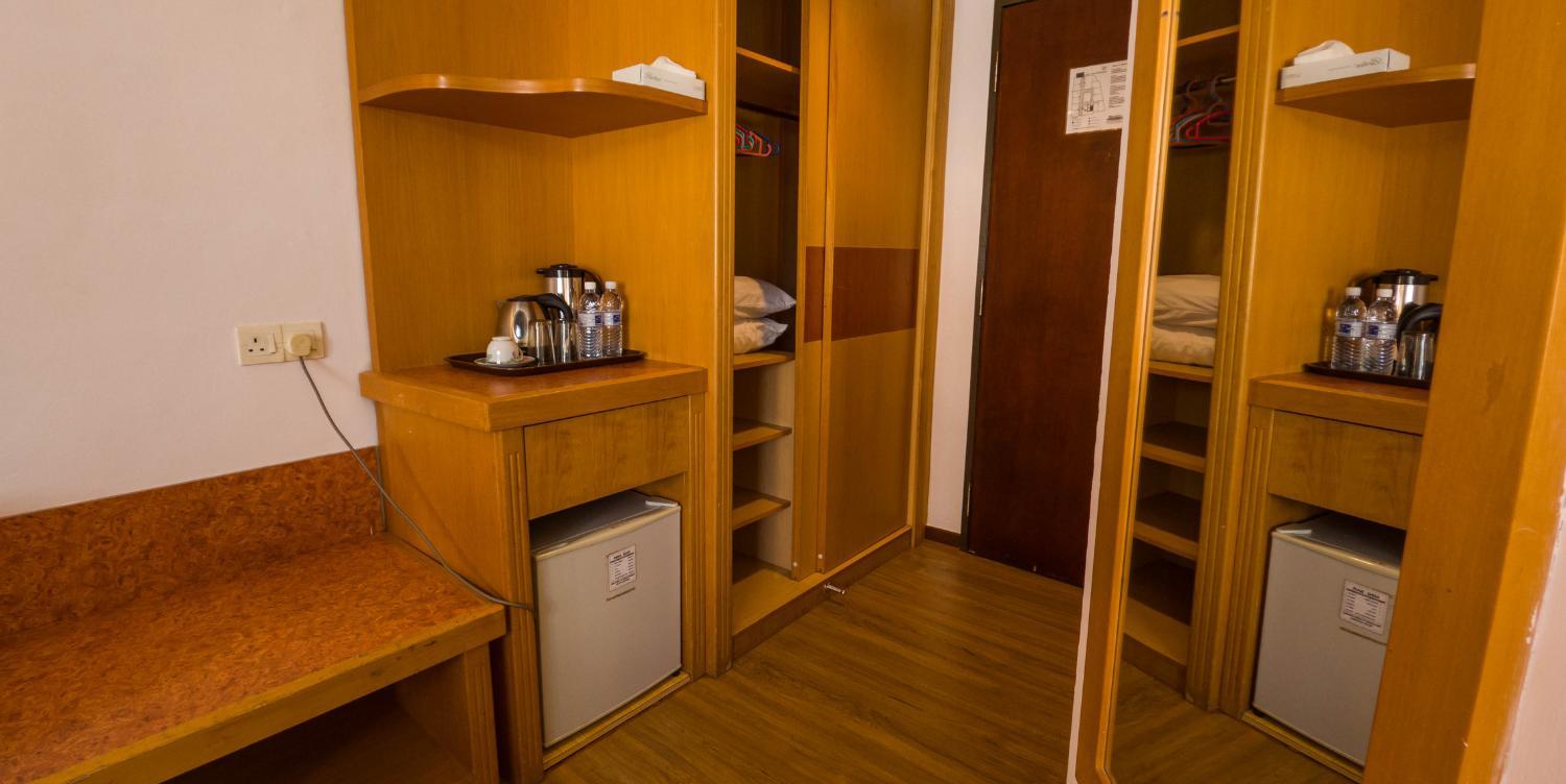 Deluxe Twin Room photo 3