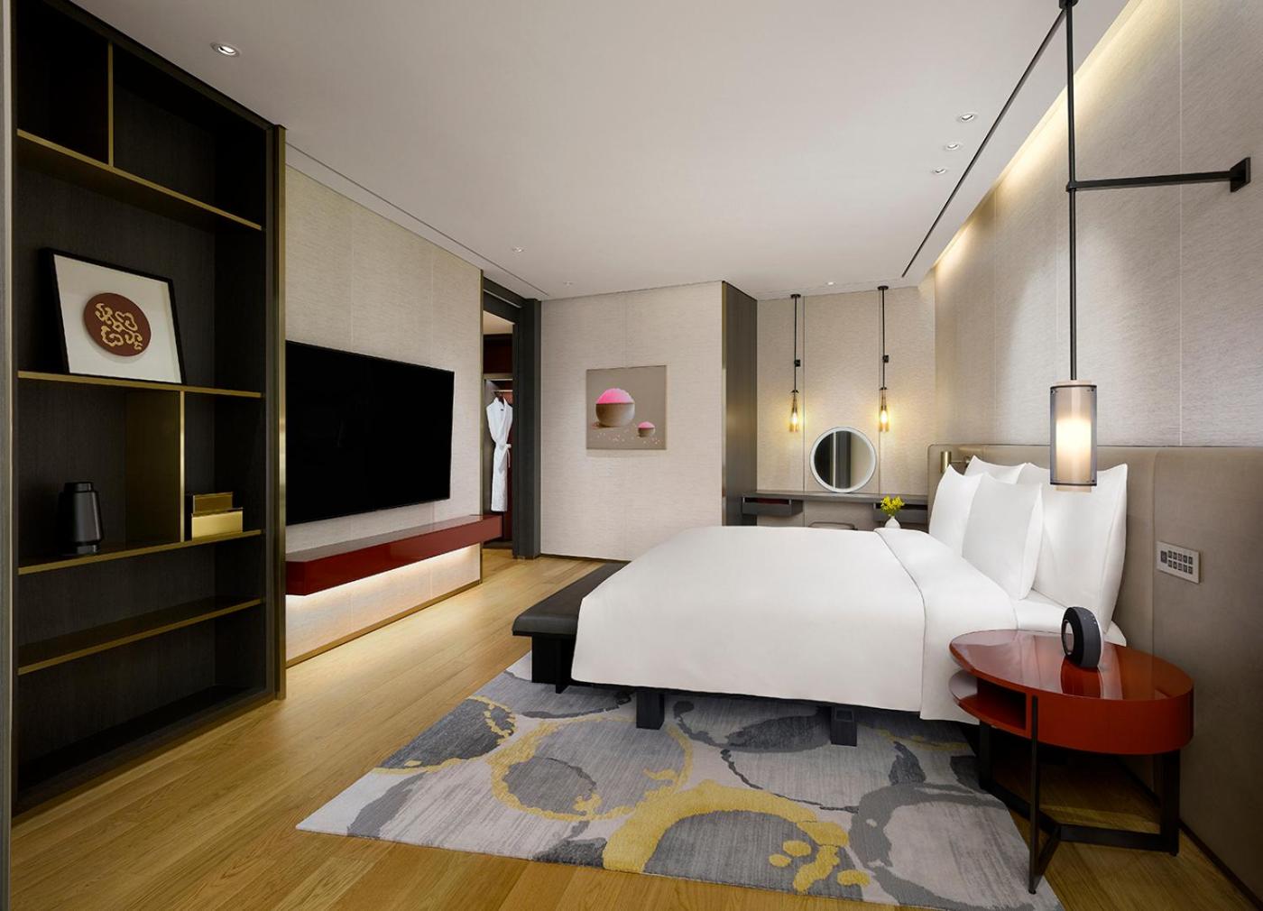 Grand King Suite - Photo 4
