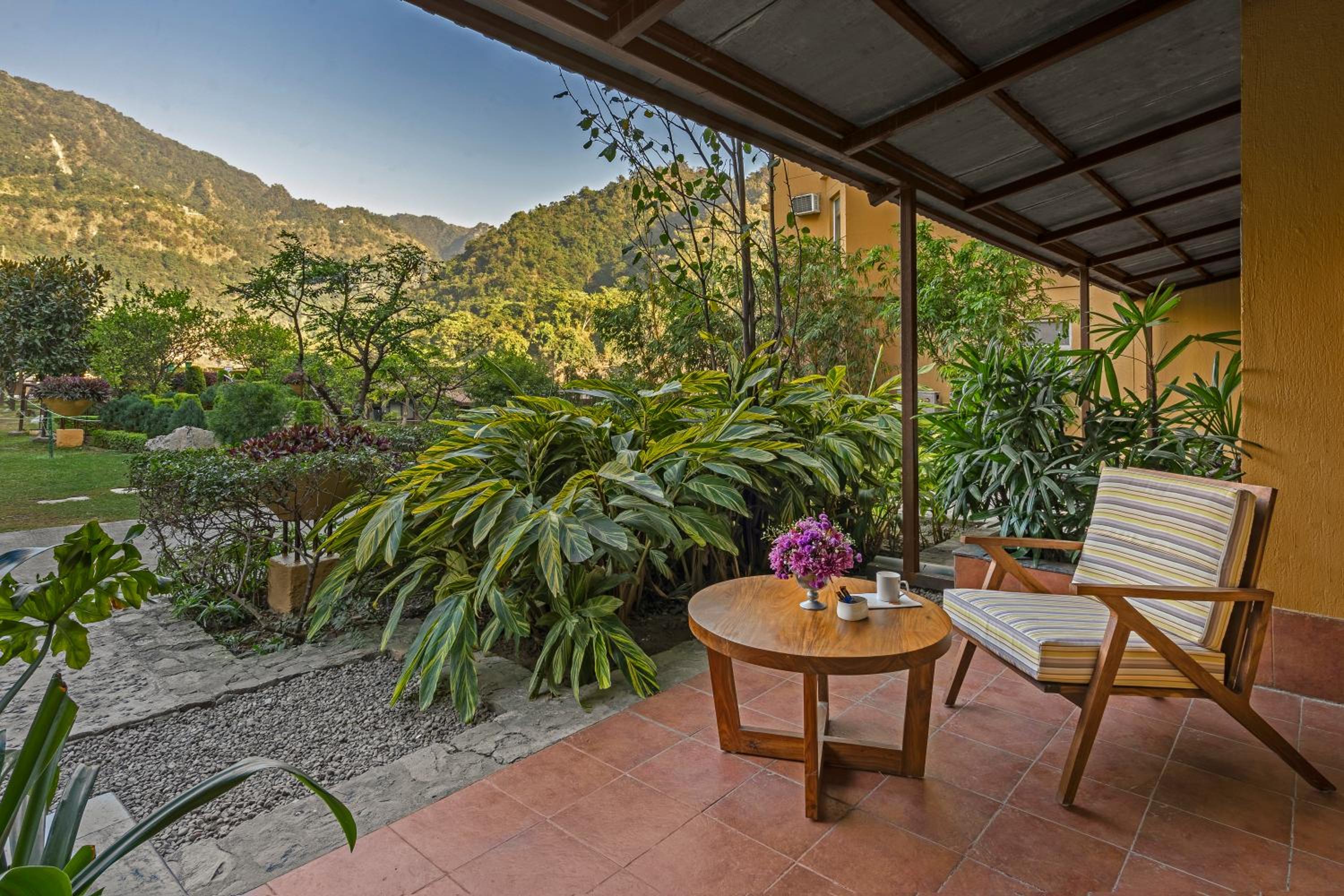 Superior Royal Room (Garden Facing) - Photo 4