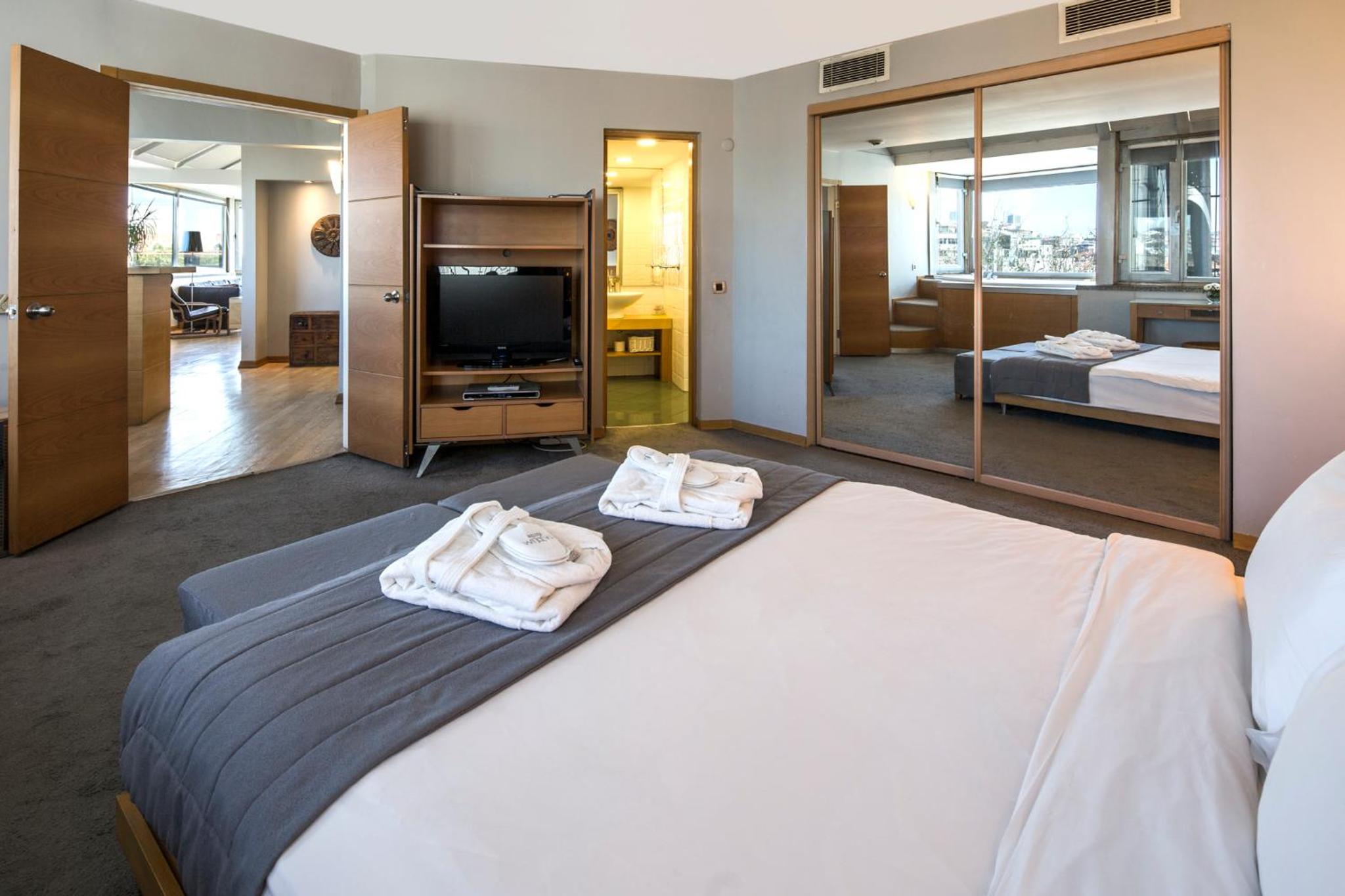 Penthouse with Bosphorus View photo 3