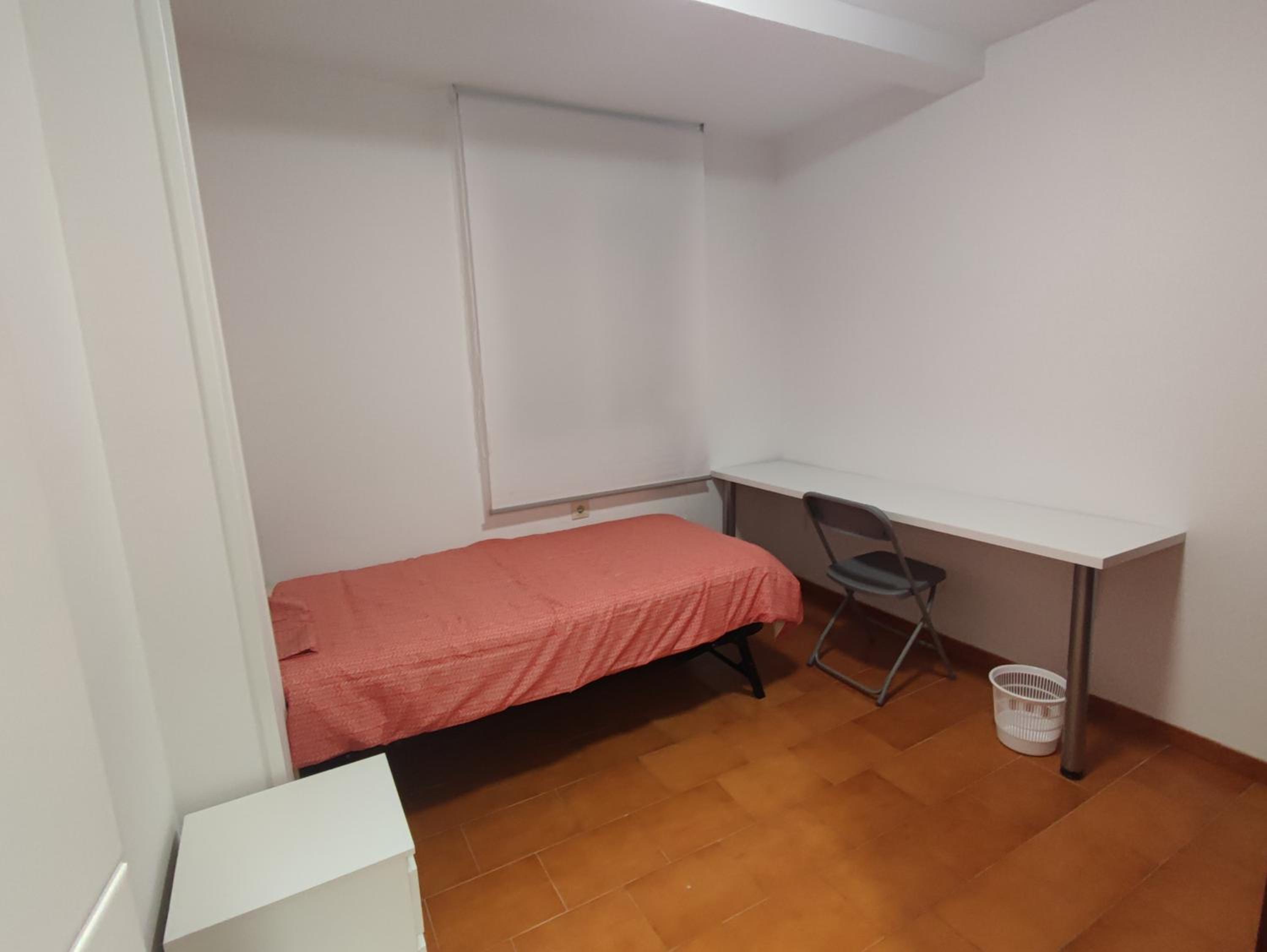 Three-Bedroom Apartment photo 2
