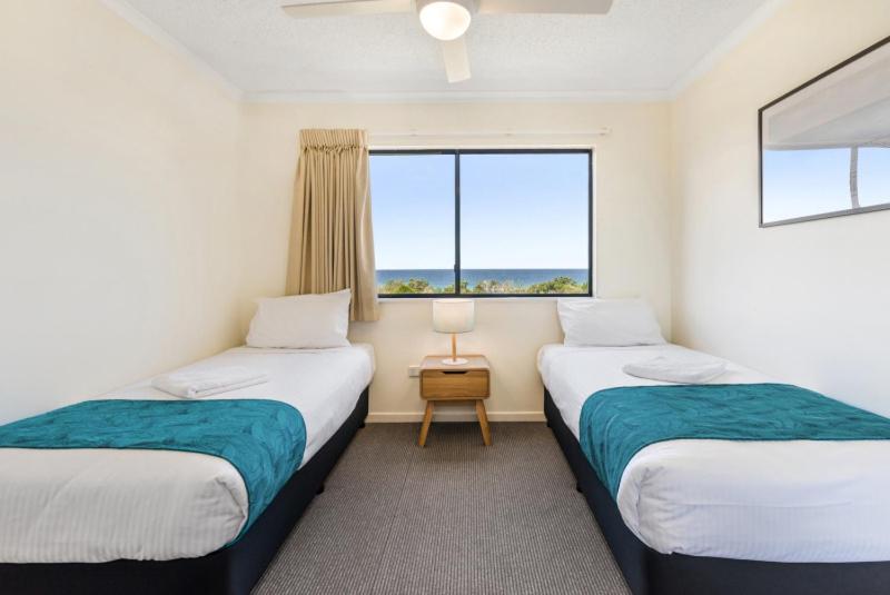 Two-Bedroom Apartment with Ocean View photo 2