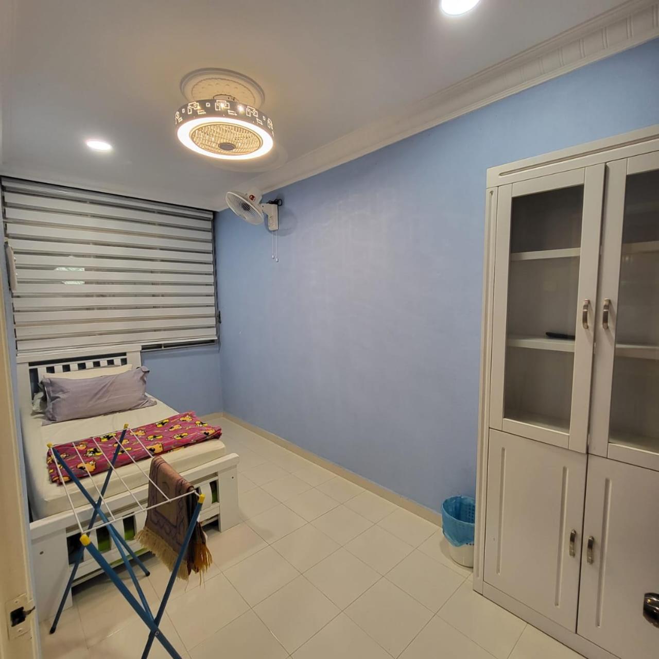 Four-Bedroom House photo 2
