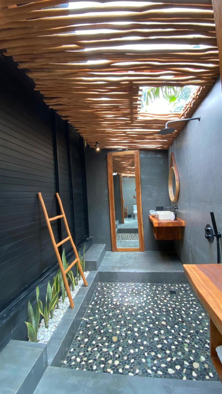 Double Room with Pool View - Photo 5