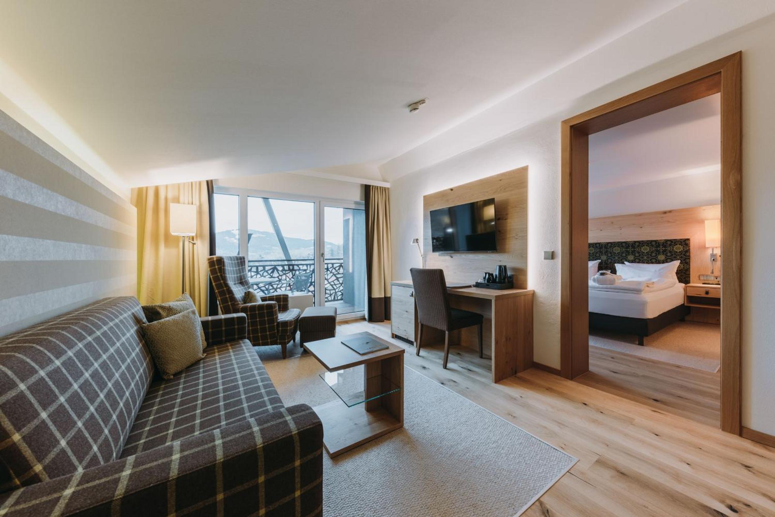 Suite with Mountain View photo 1
