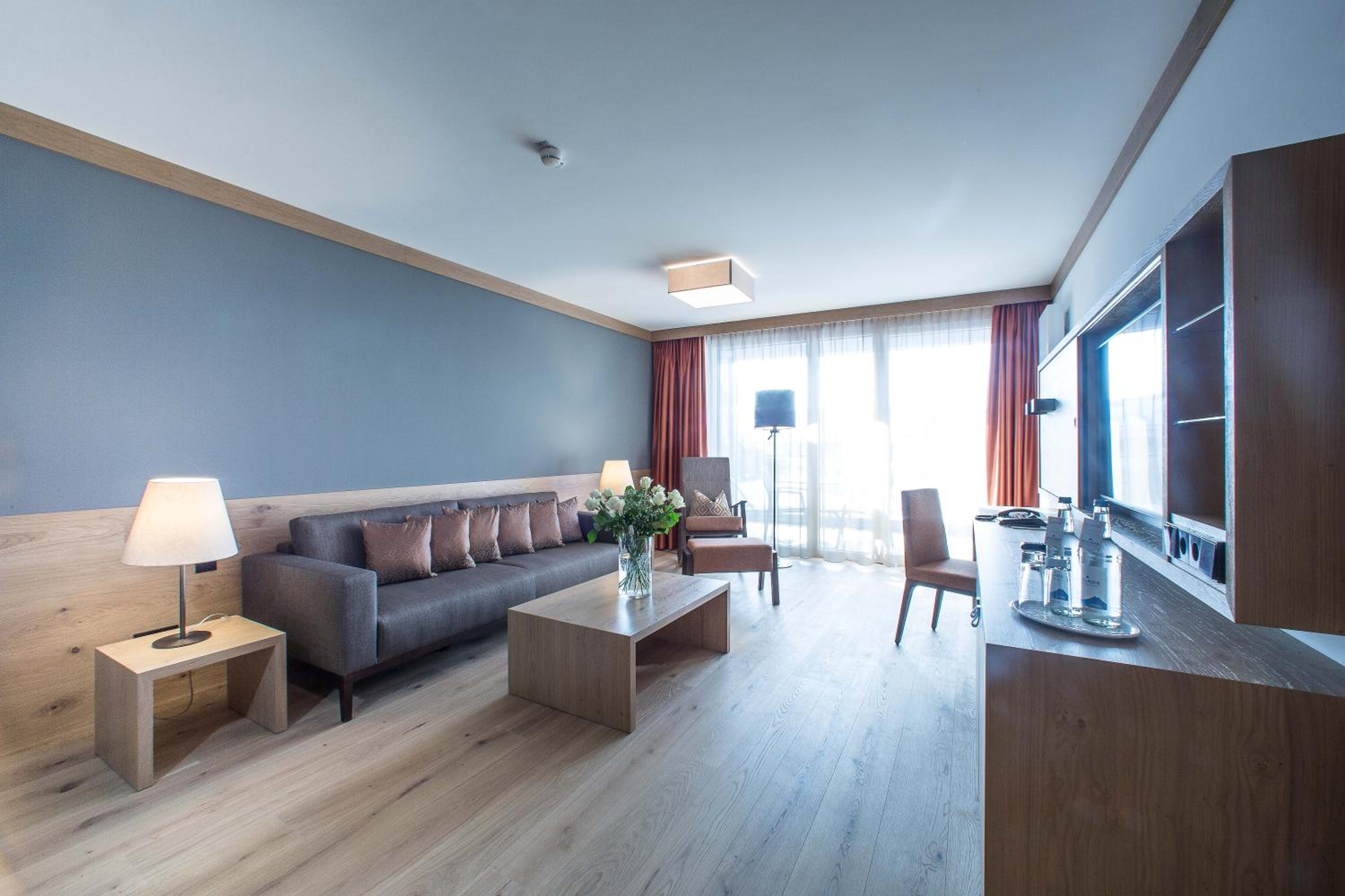 Two-Bedroom Suite photo 2