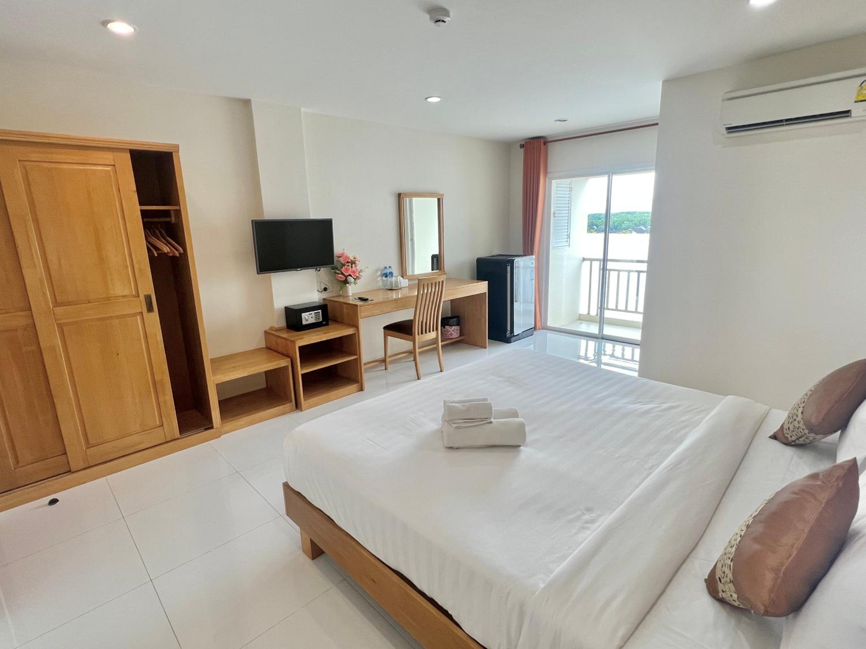Standard Double Room photo 2