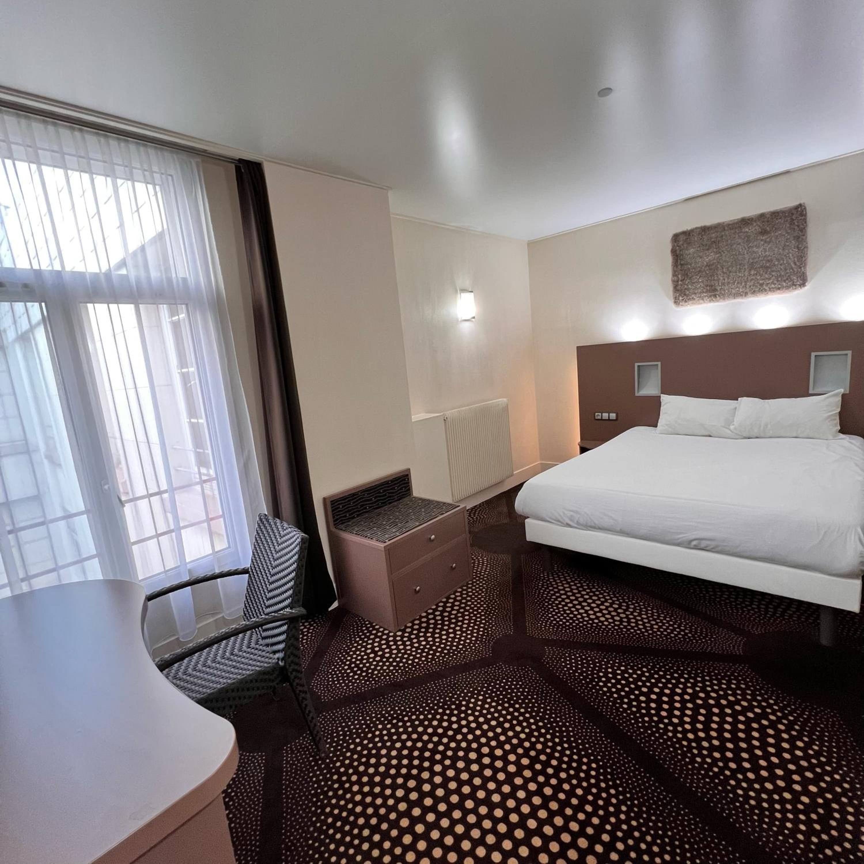 Privilege Double Room - Photo 1