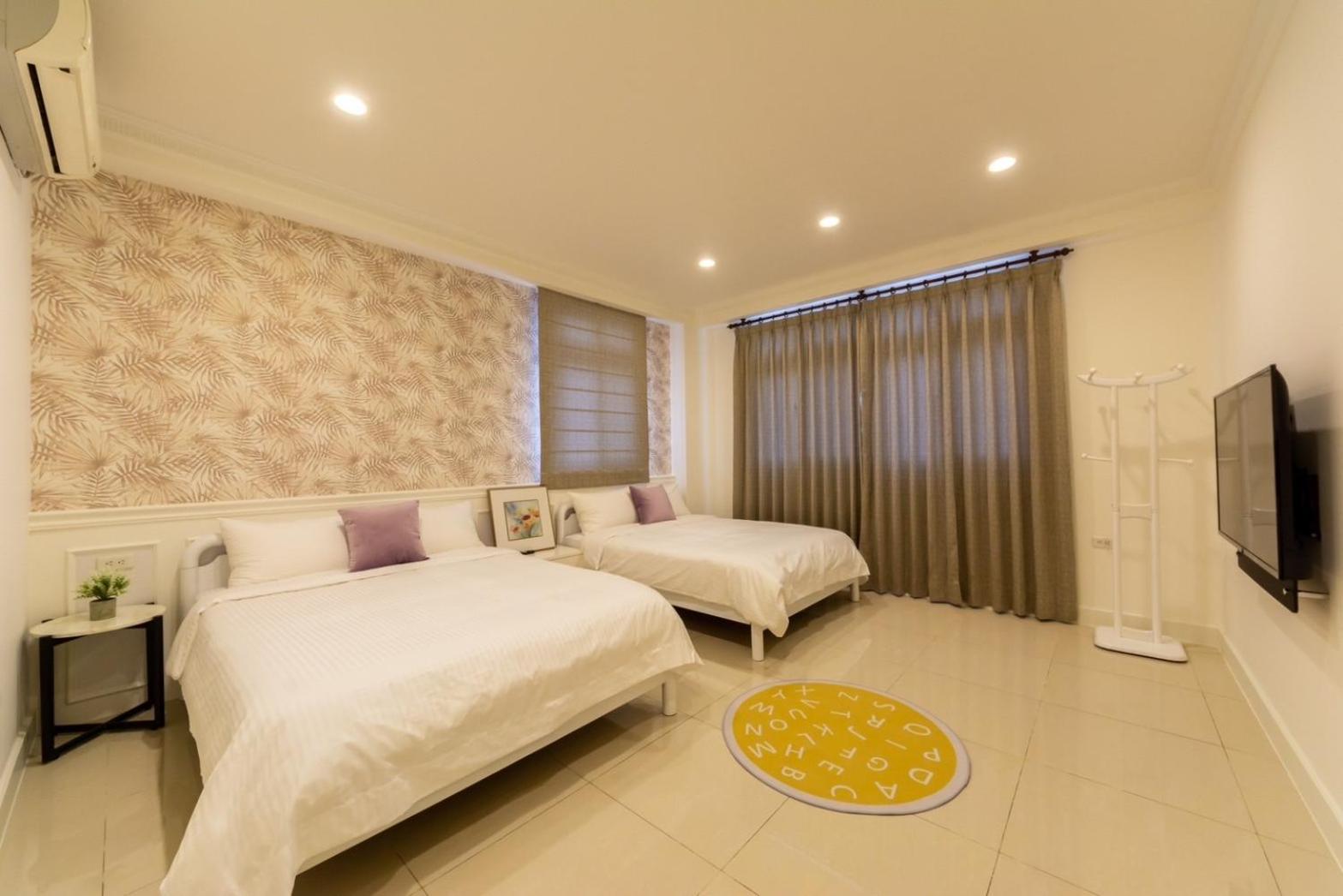 Superior Quadruple Room - Photo 7