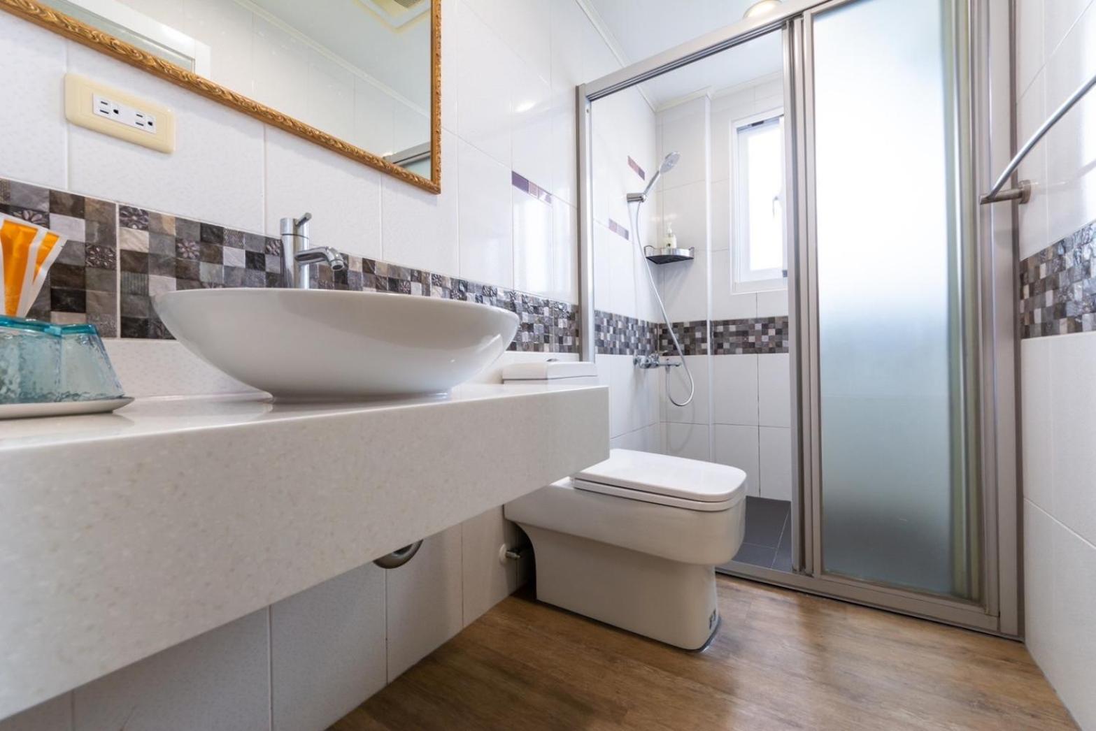 Superior Quadruple Room - Photo 9