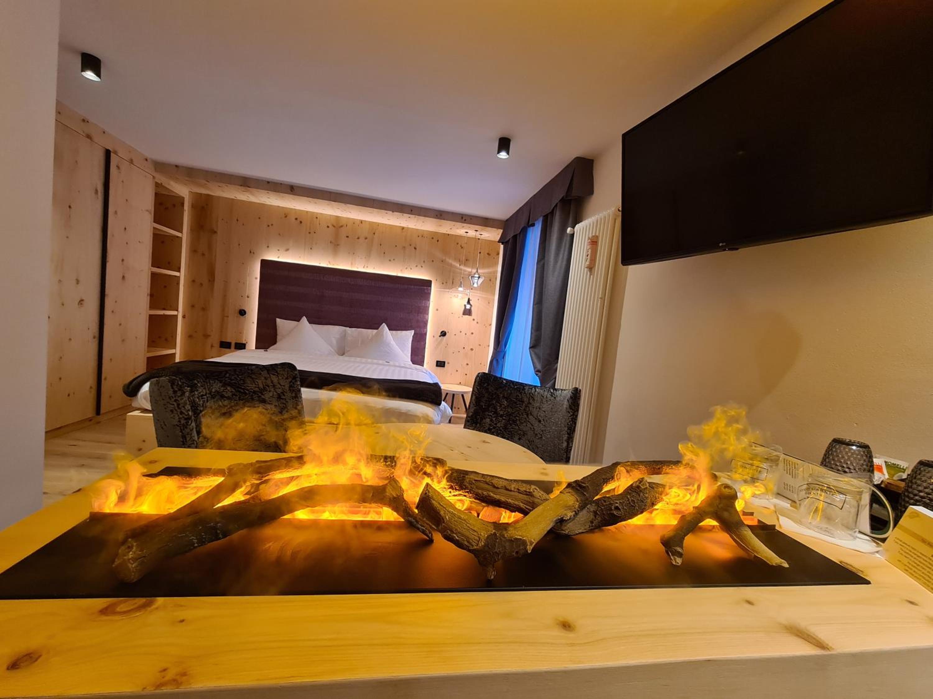 King Room with Spa Bath