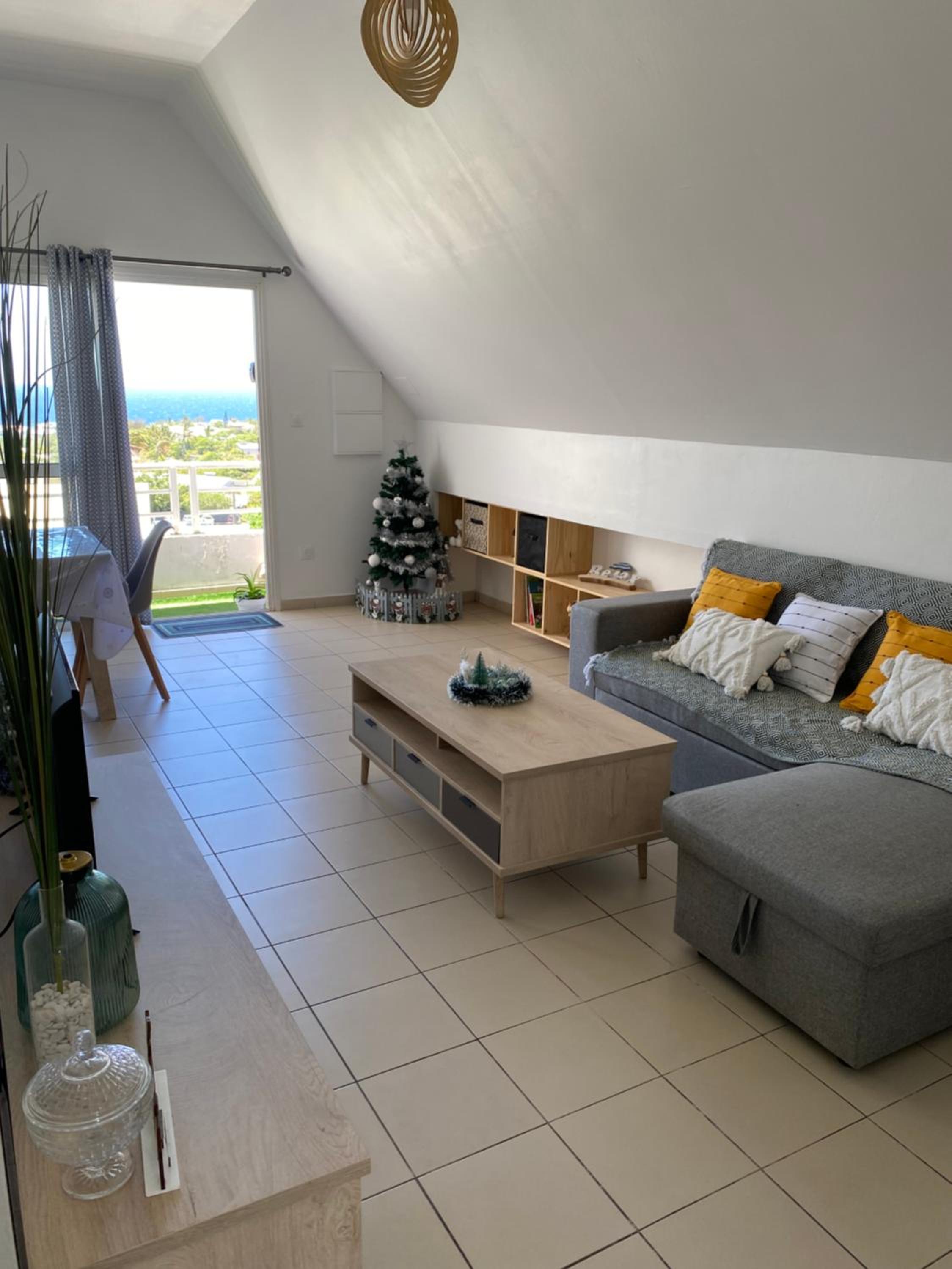 Two-Bedroom Apartment - Photo 8