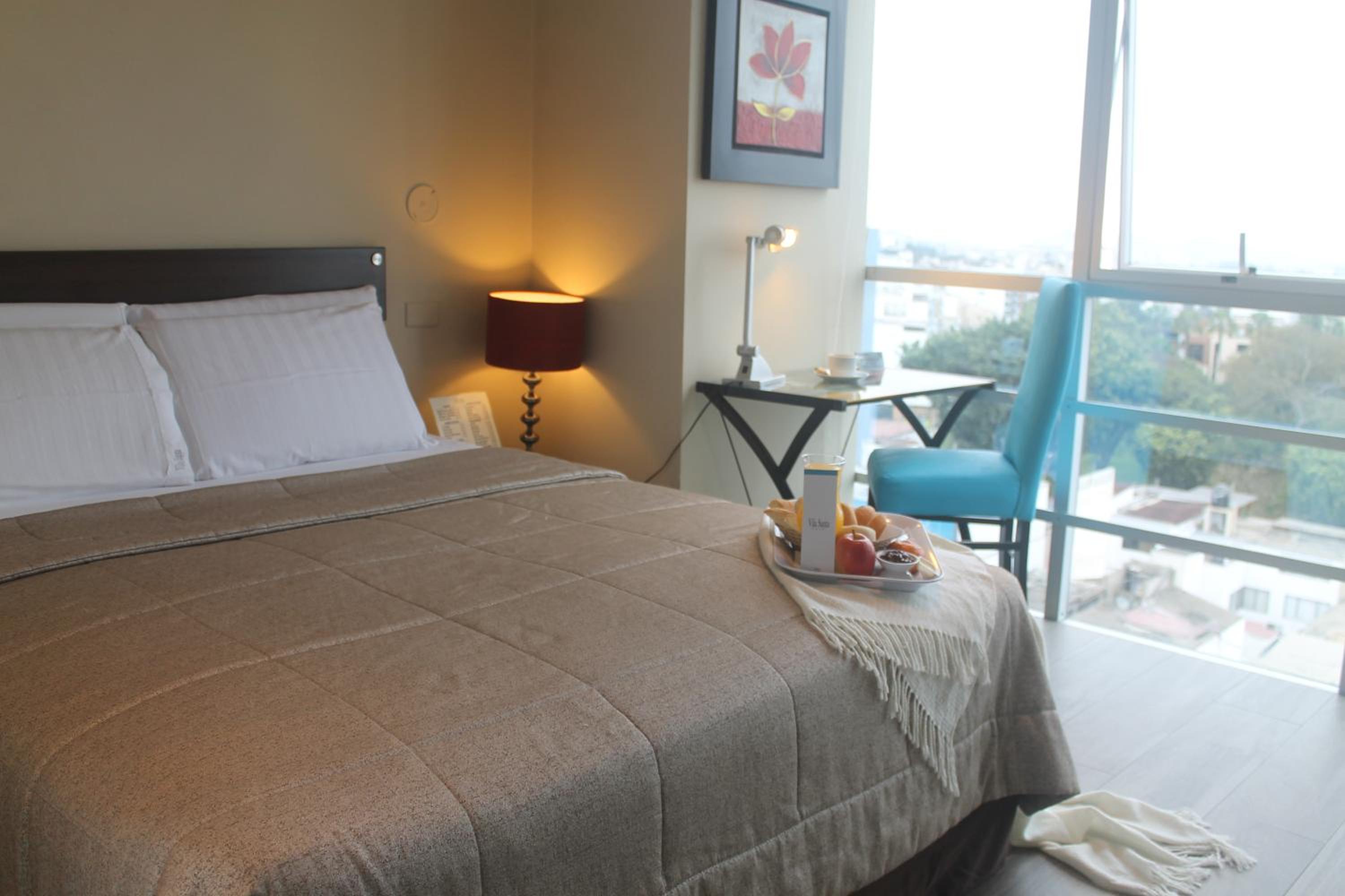 Standard Double Room - Photo 9