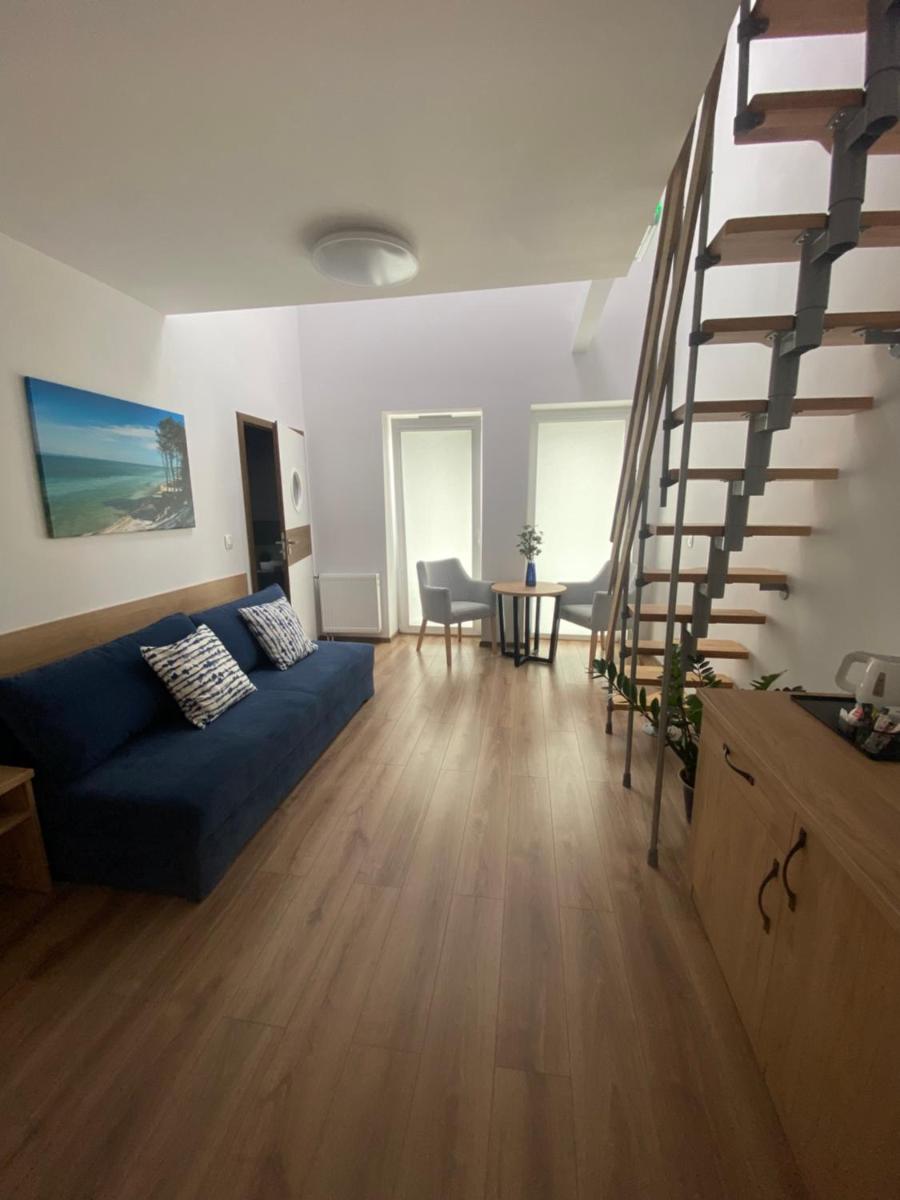 Apartment with Balcony photo 3