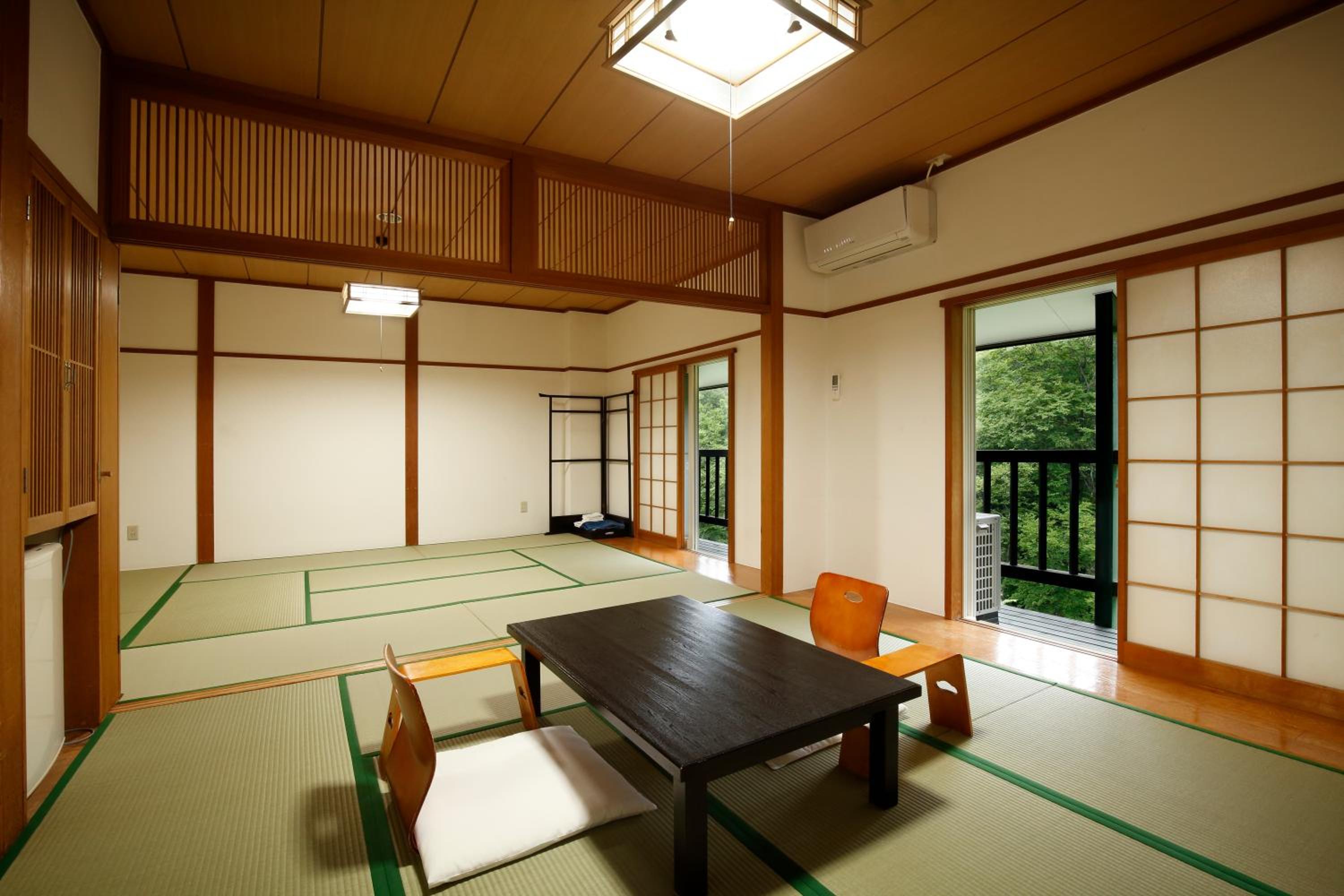 Japanese Tatami Room – Two Tatami Rooms photo 1
