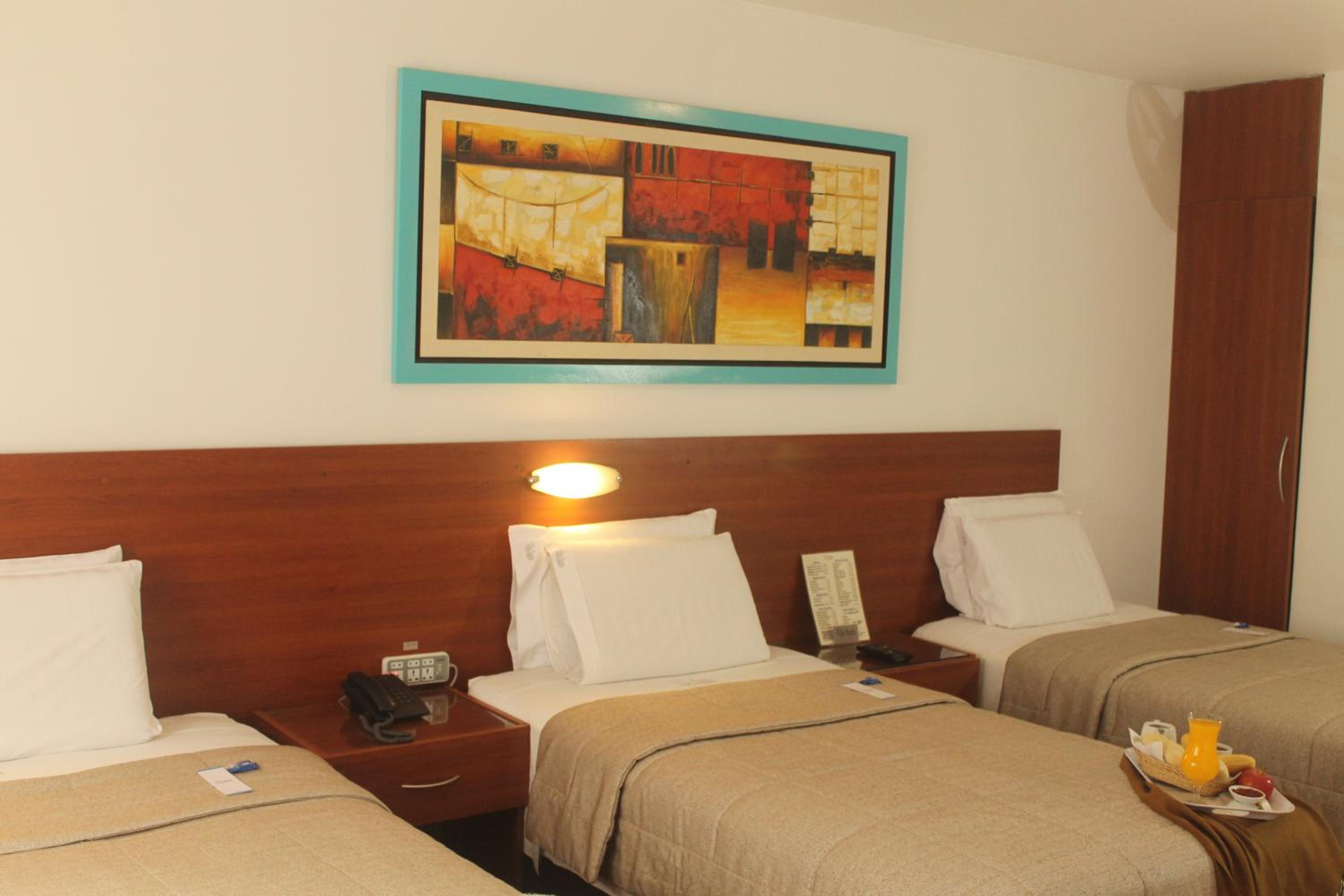 Standard Triple Room - Photo 3