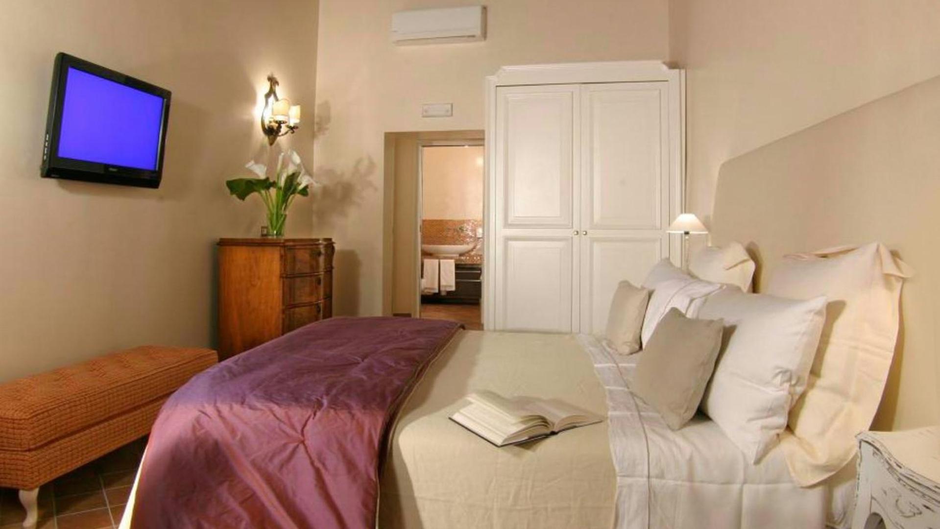 One-Bedroom Apartment - Annex Building - Via di Ripetta 70
