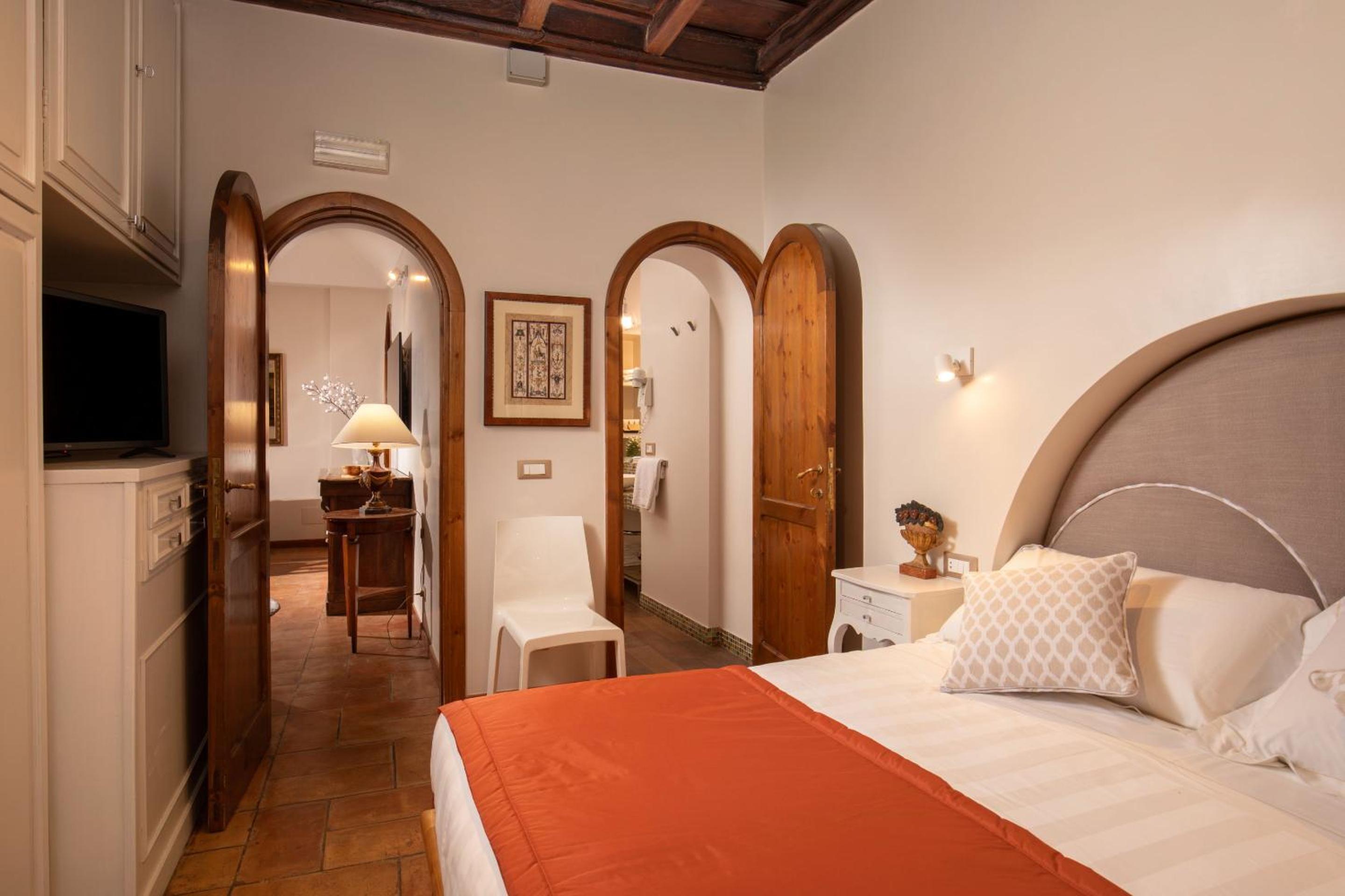 One-Bedroom Apartment - Annex Building - Via di Ripetta 70 thumbnail 6