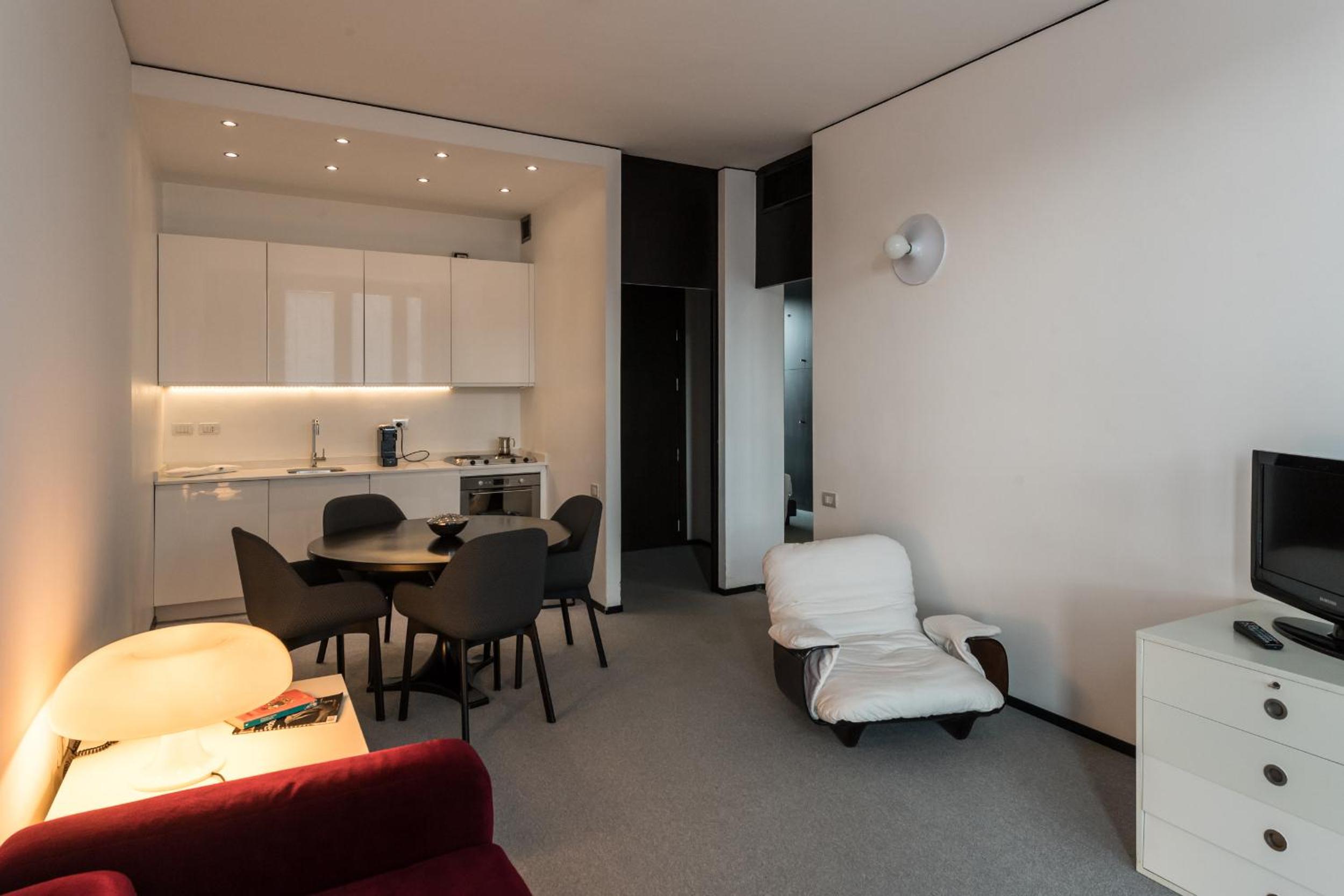 Standard Double Room - Photo 5