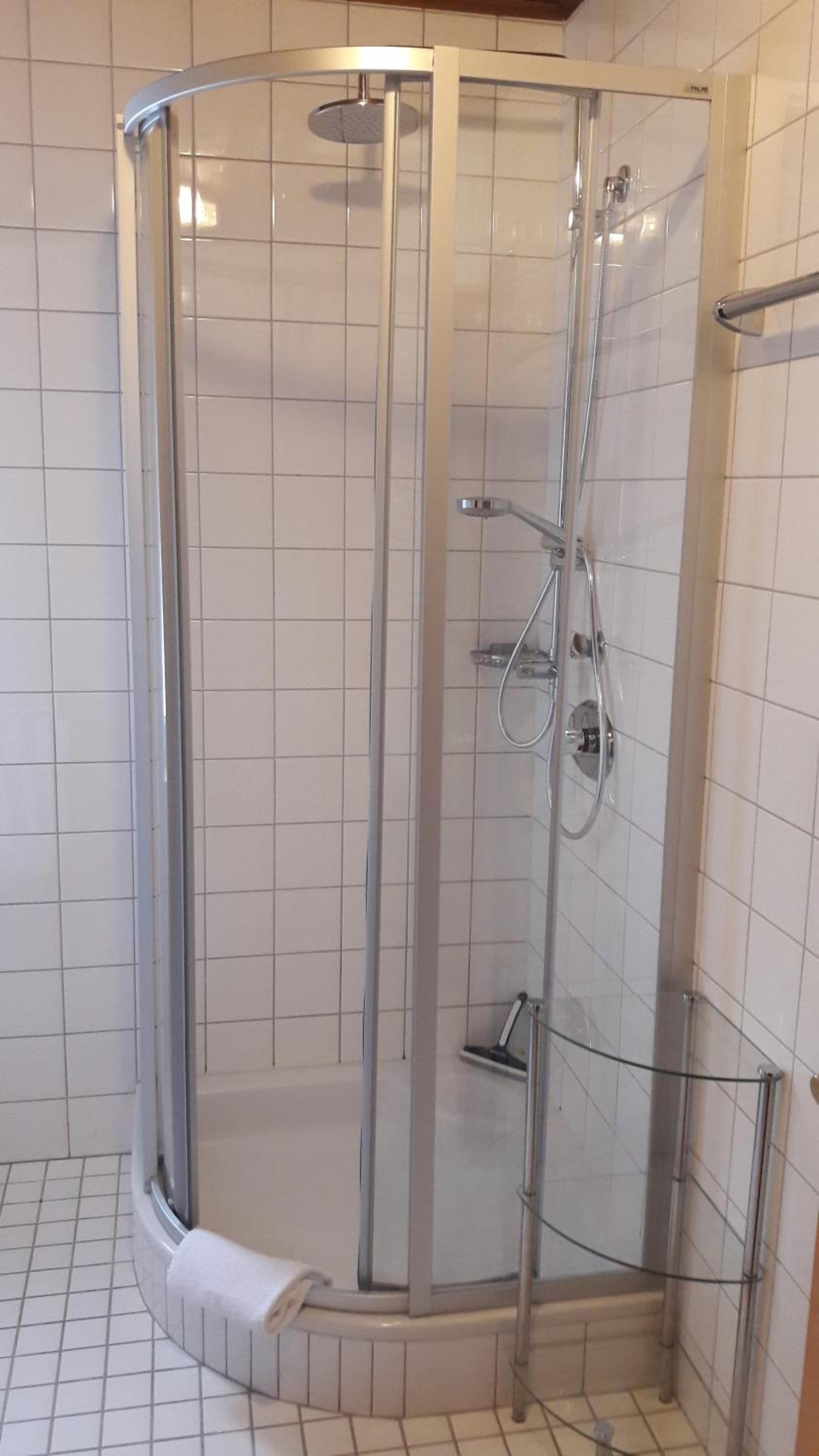 Apartment - Ground Floor - Photo 3