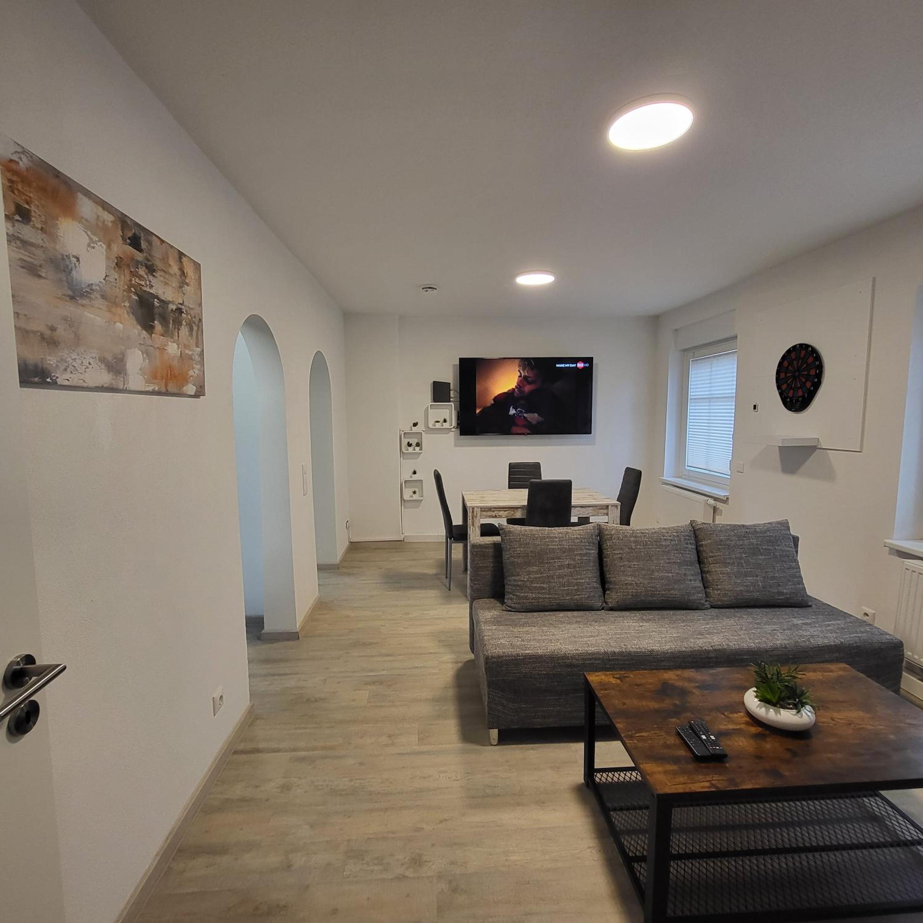 One-Bedroom Apartment photo 2