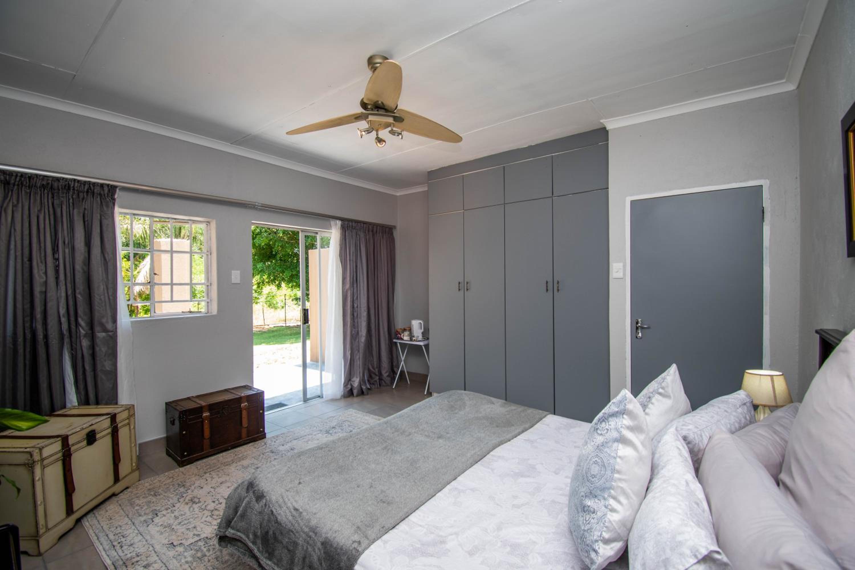Double Room - Photo 1