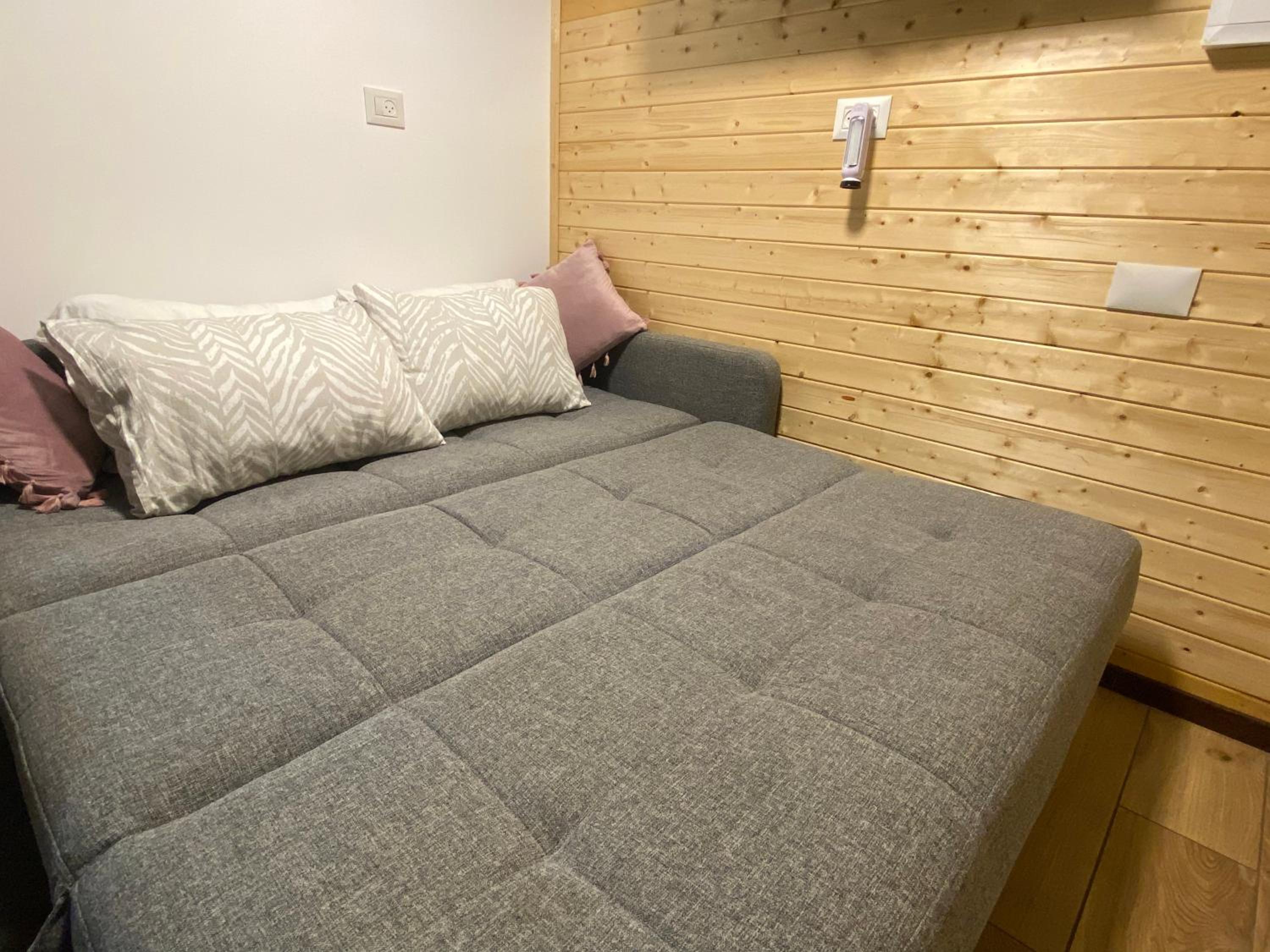One-Bedroom Apartment - Photo 24