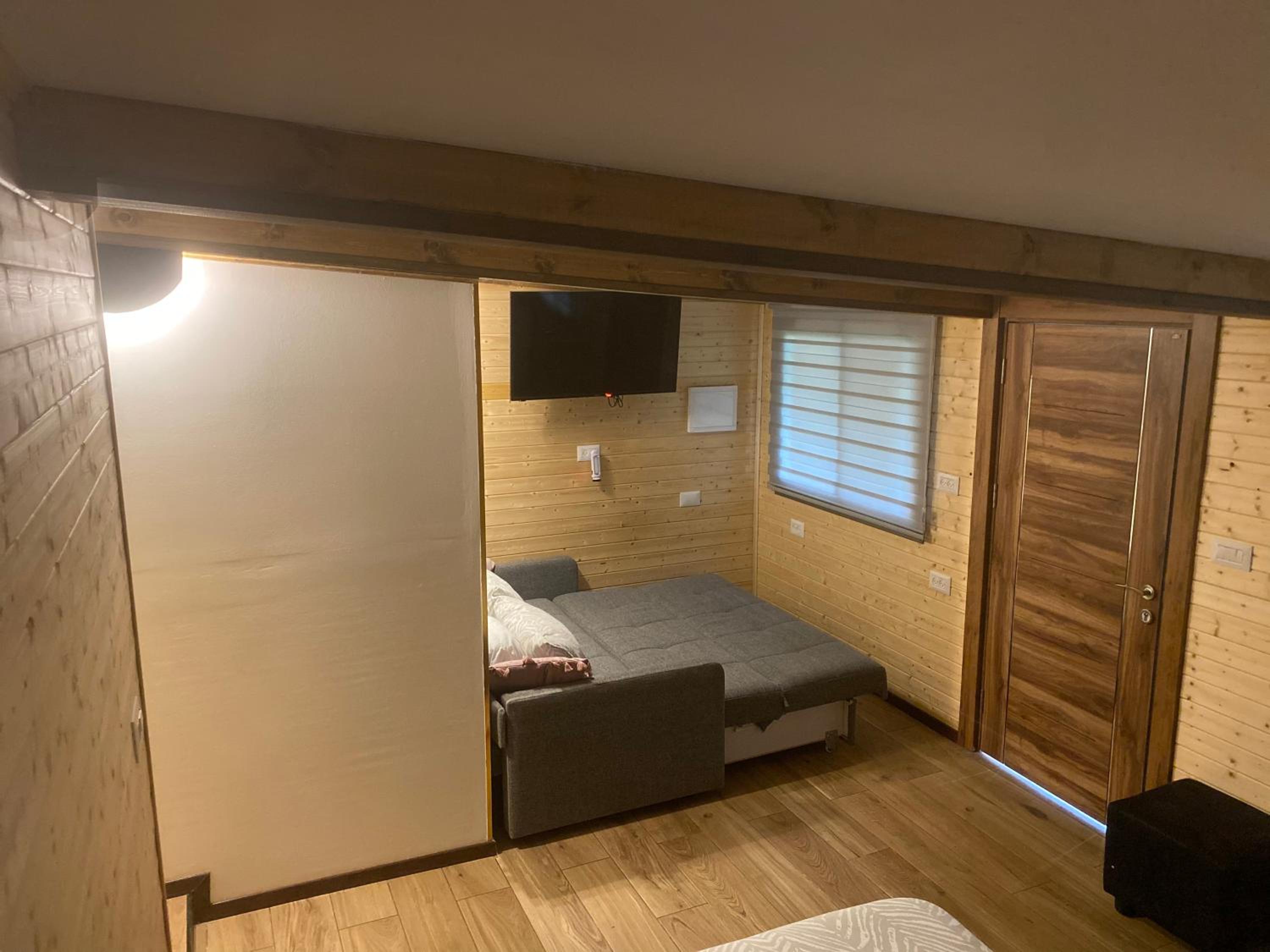 One-Bedroom Apartment - Photo 23