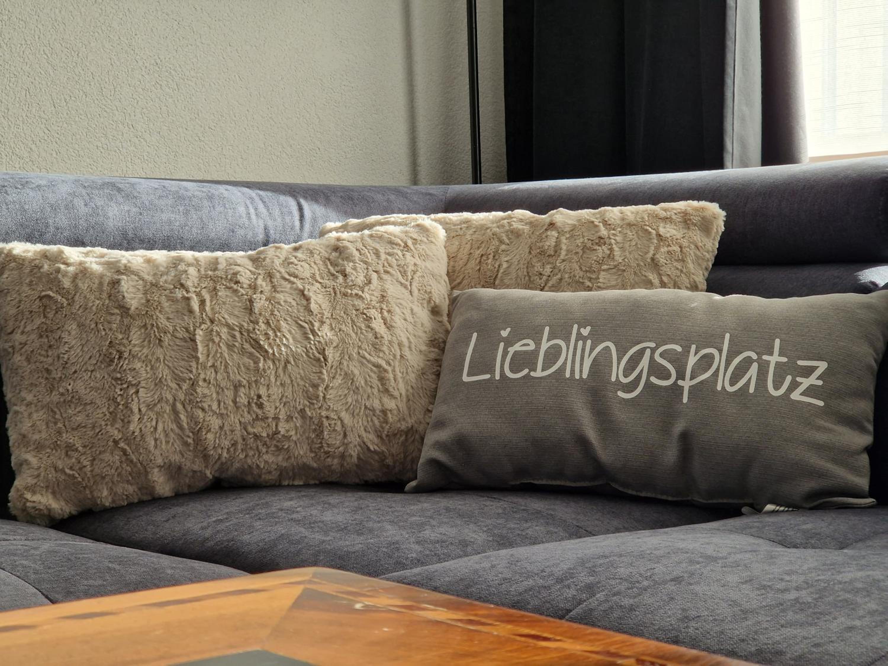 Two-Bedroom Apartment - Photo 2