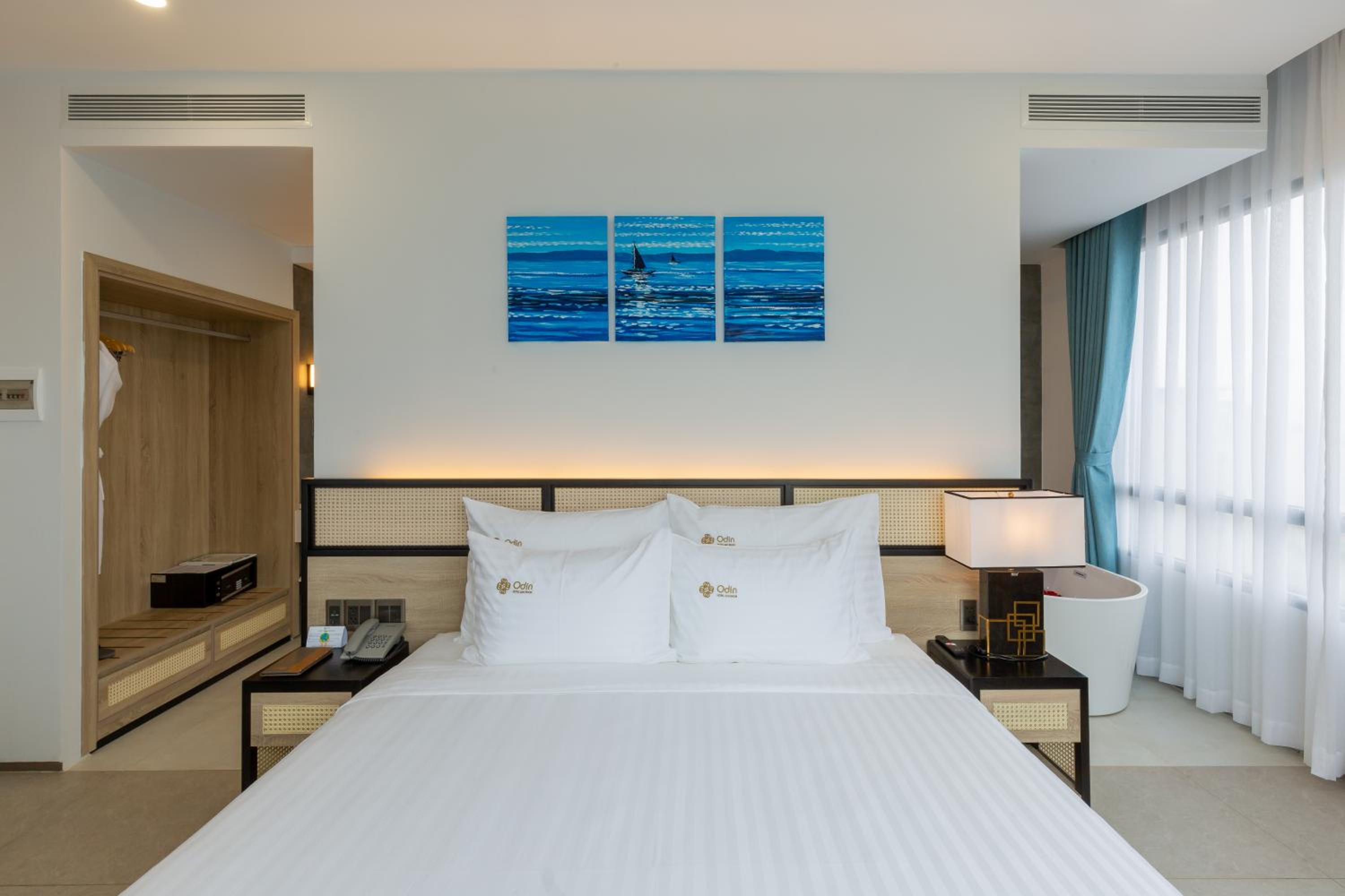 Suite with Sea View - Photo 9