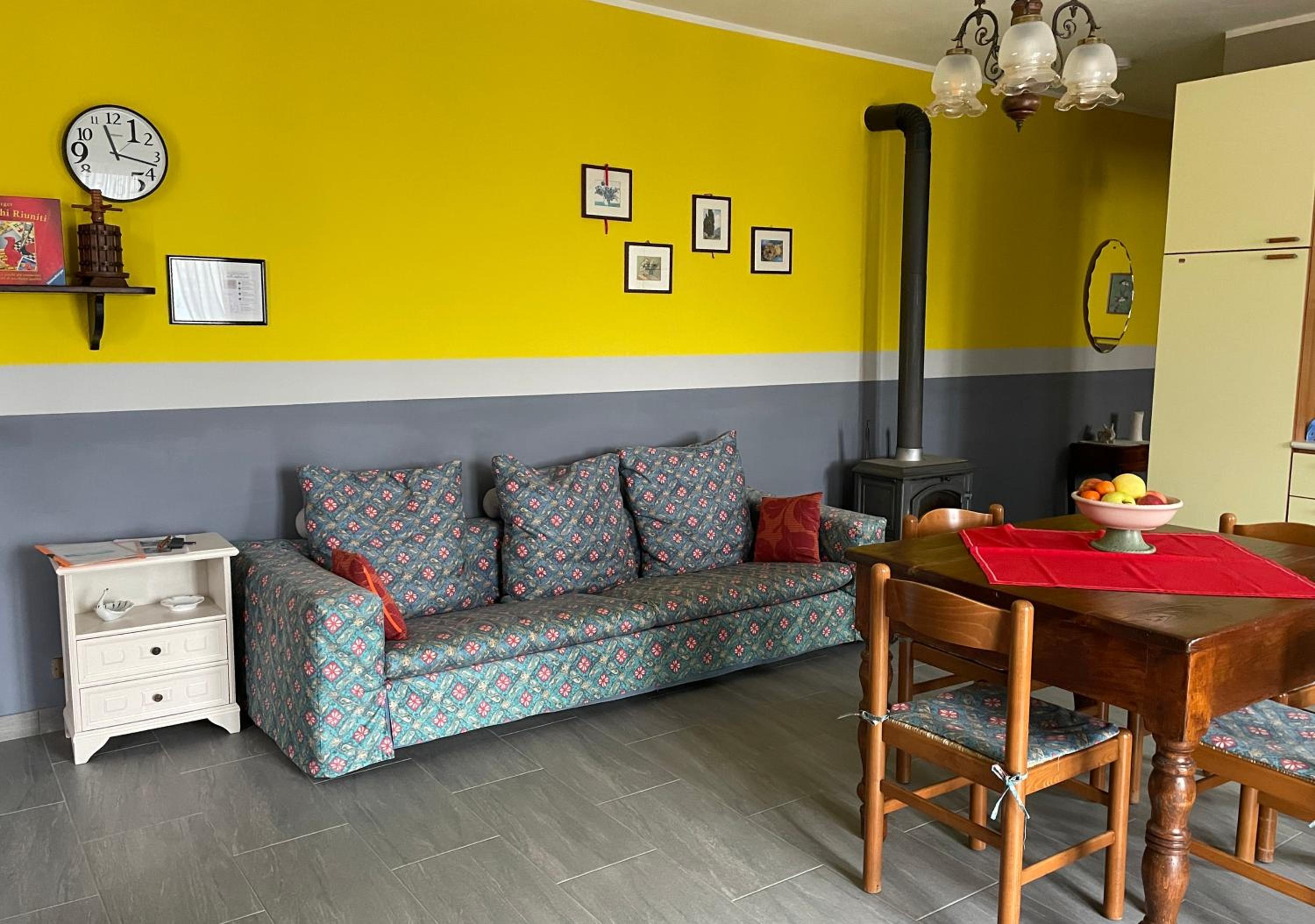 One-Bedroom Apartment - Photo 10