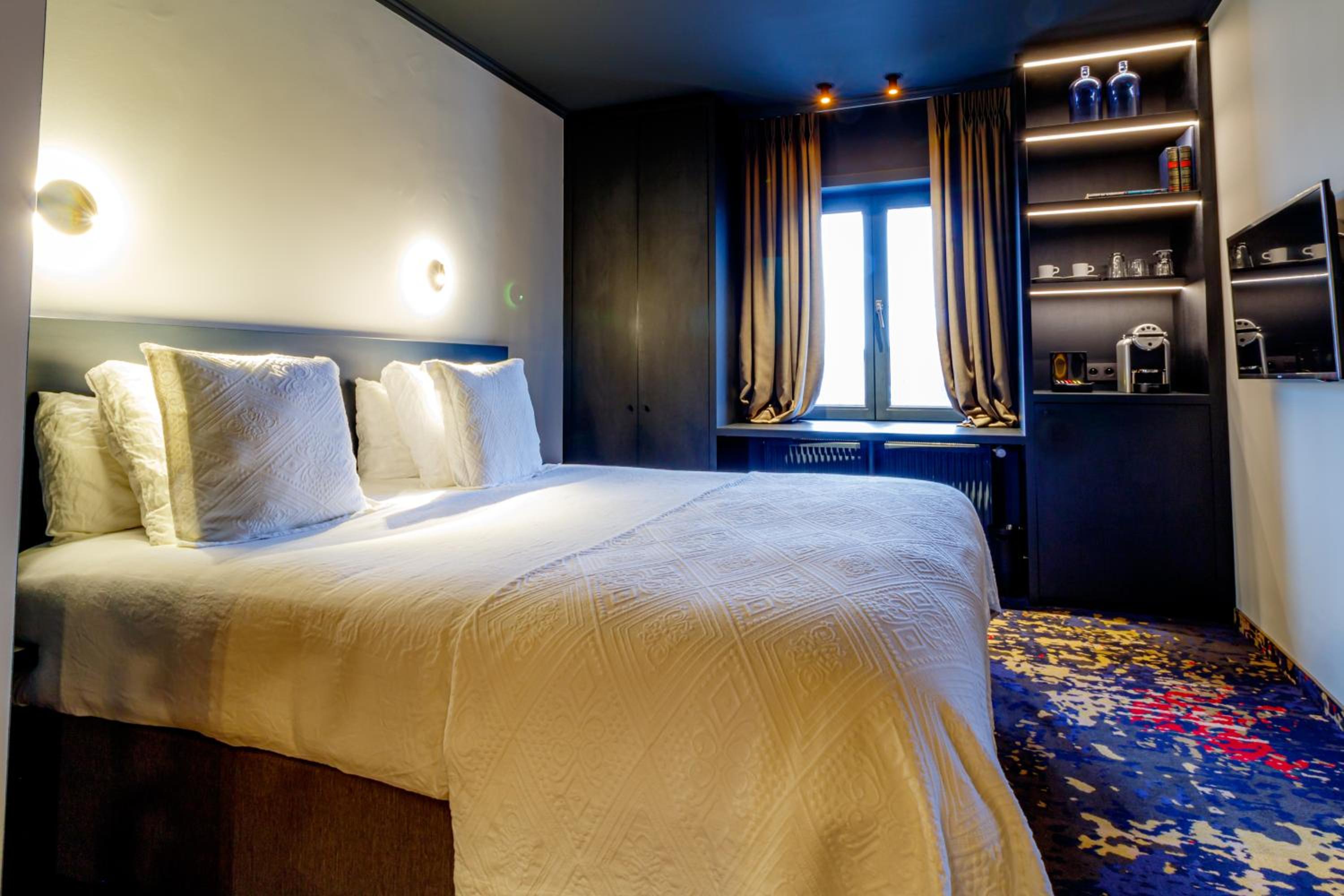 Superior Room - Mansion - Photo 14
