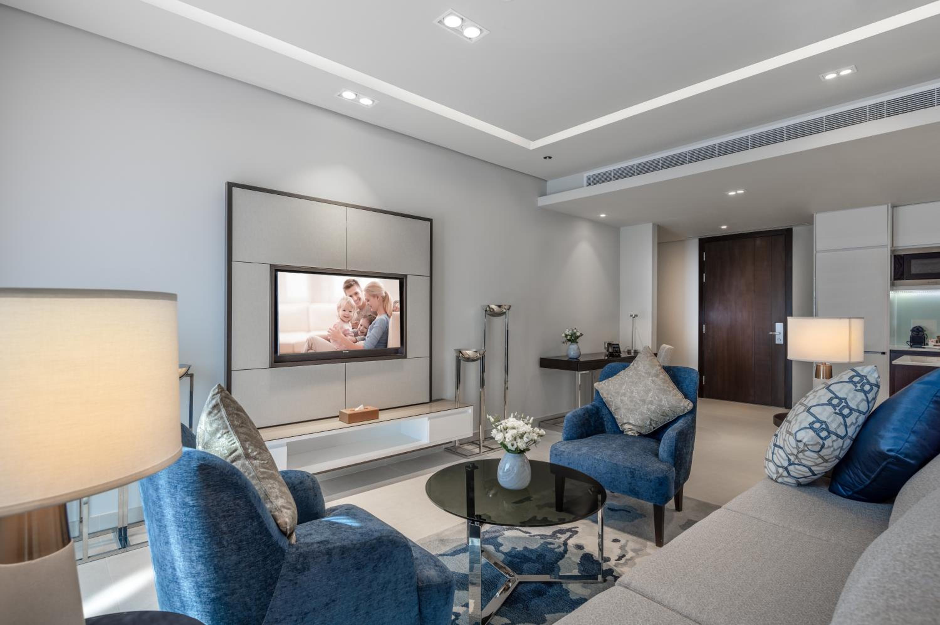 One Bedroom Executive - Photo 5