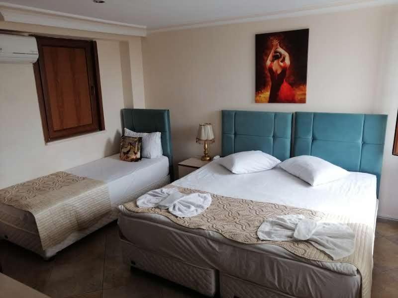 Standard Triple Room photo 3