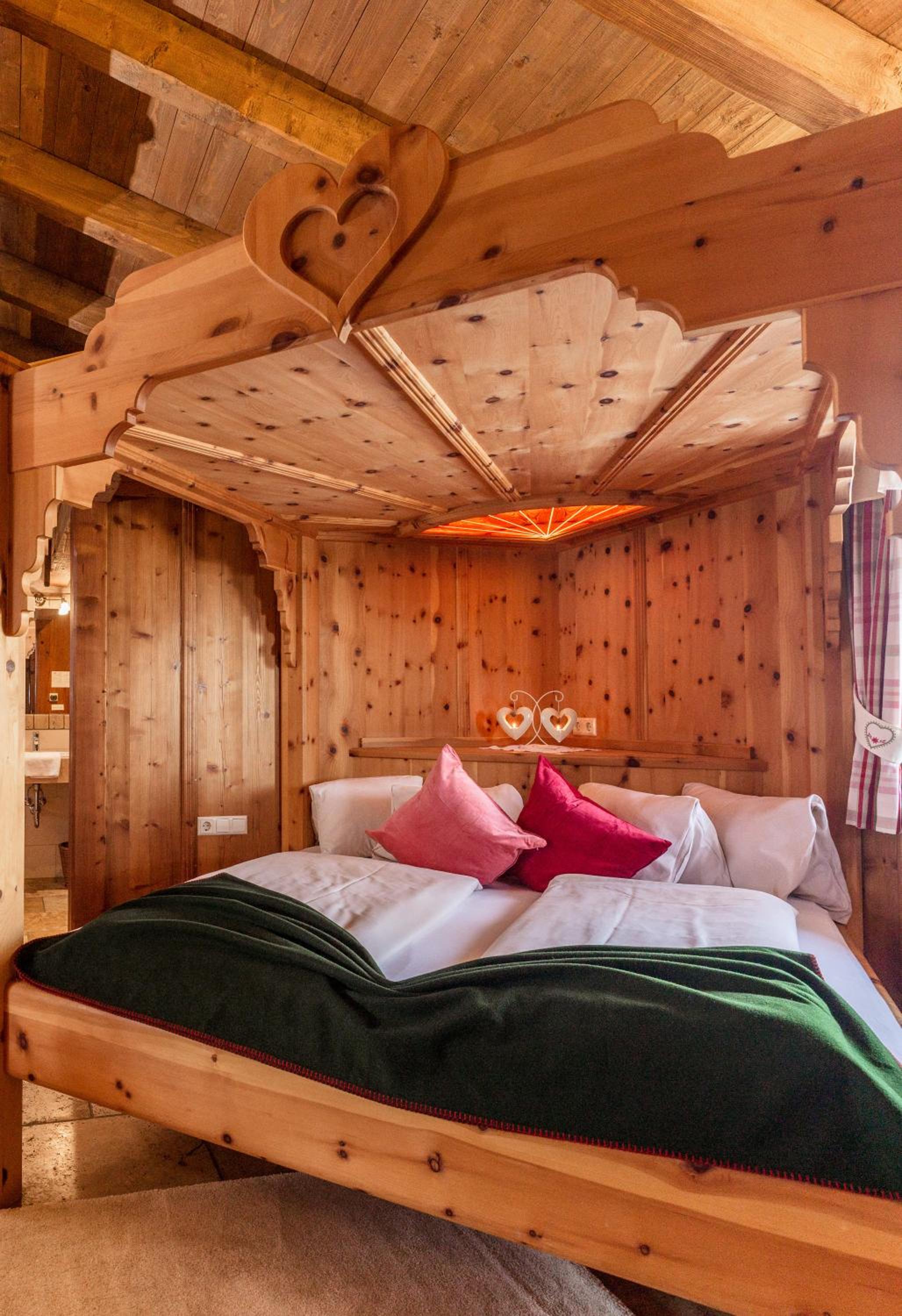 One-Bedroom Chalet "Kuschelhuette"