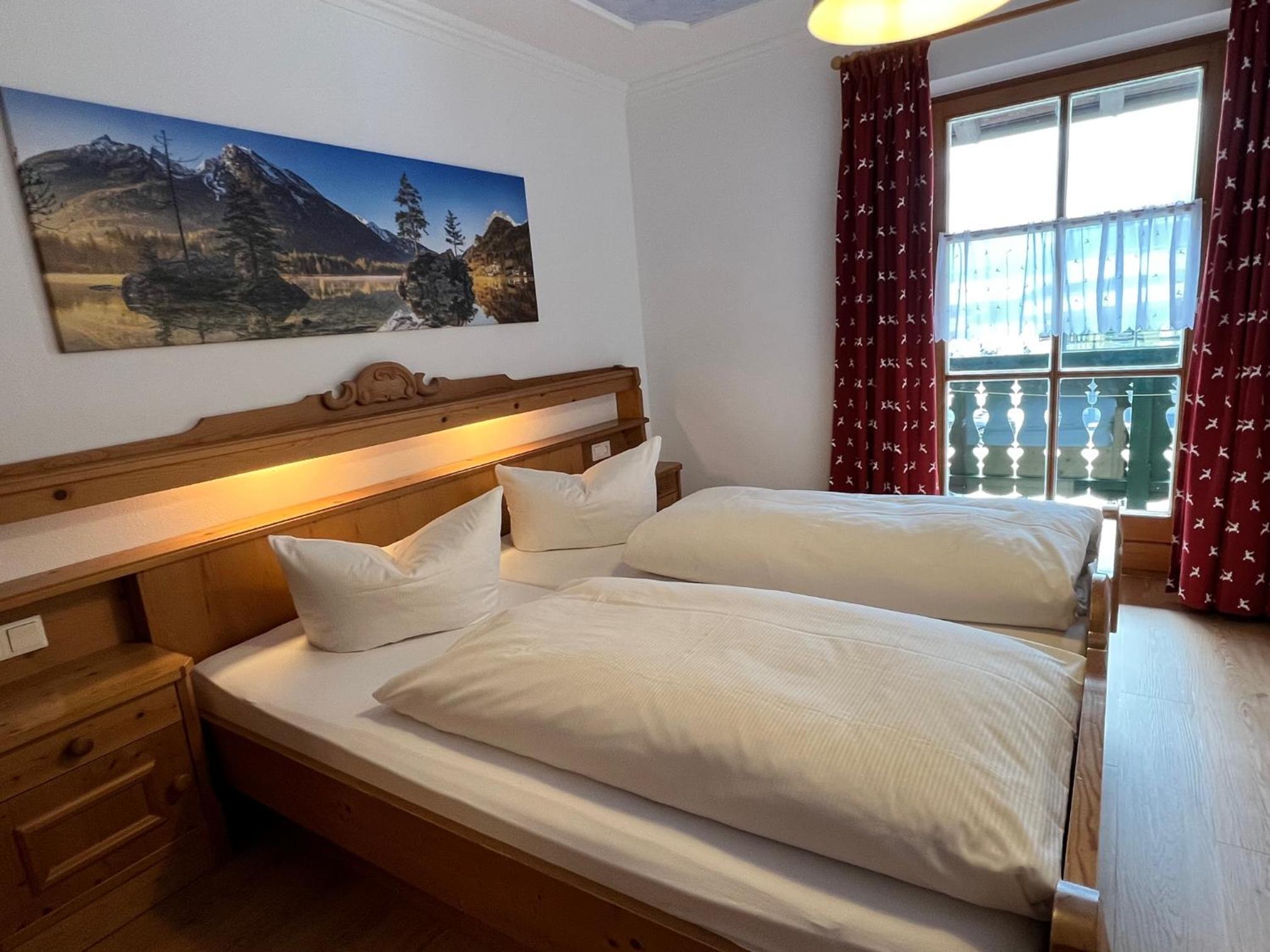 Apartment with Mountain View photo 1