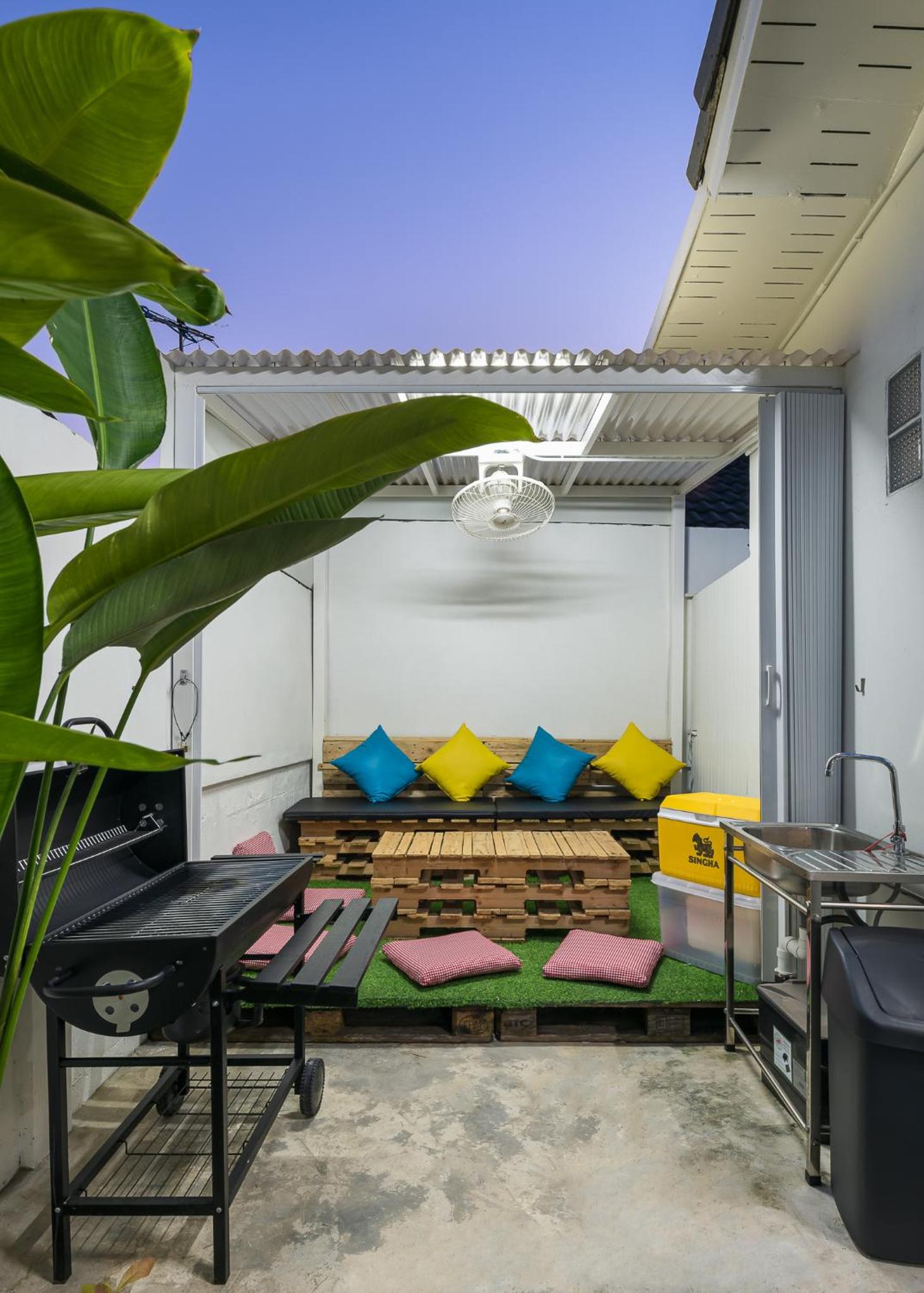Villa with Garden View - Photo 47