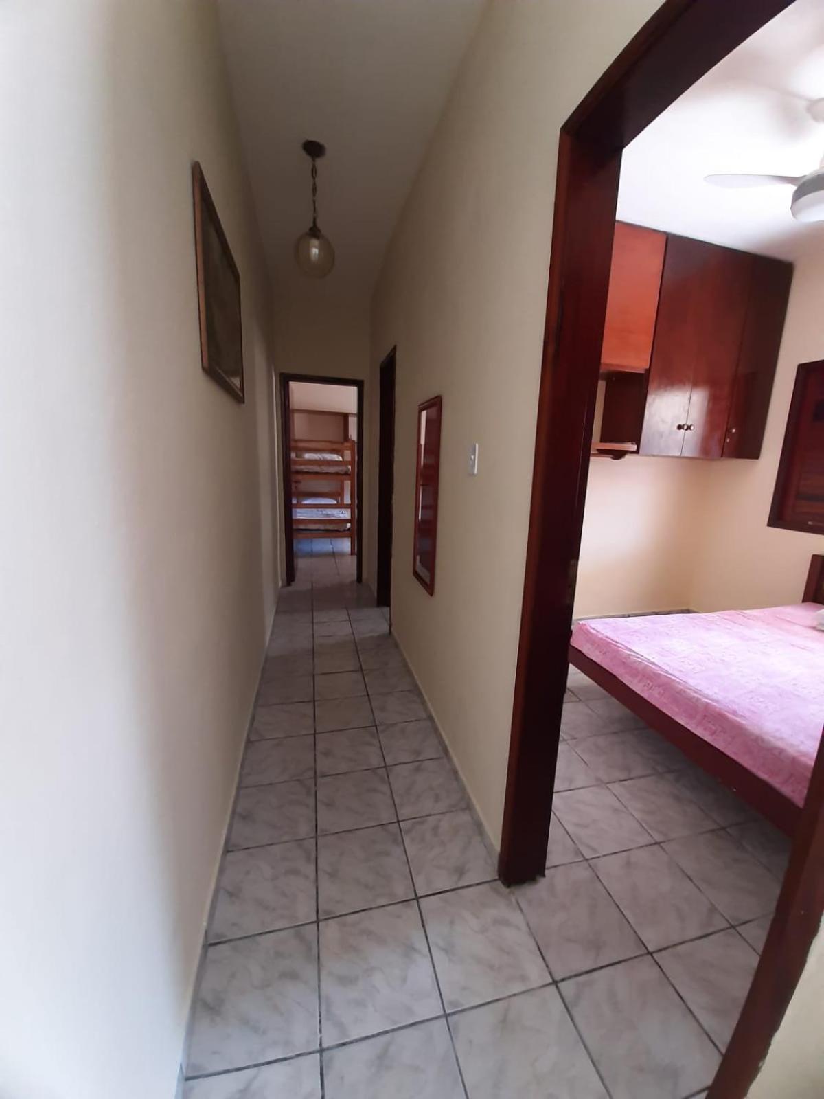 Two-Bedroom House photo 3