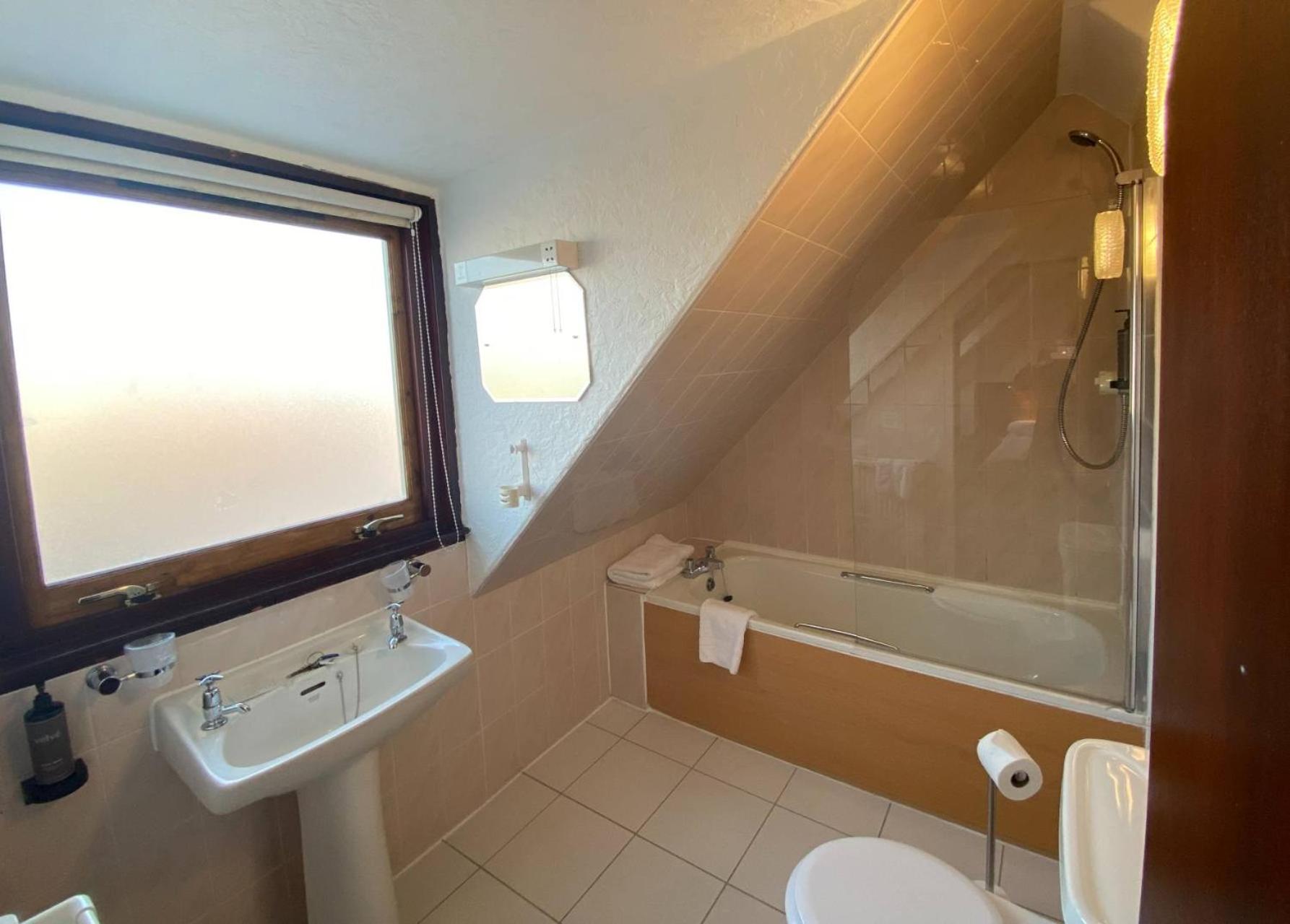 Small Double Room photo 2