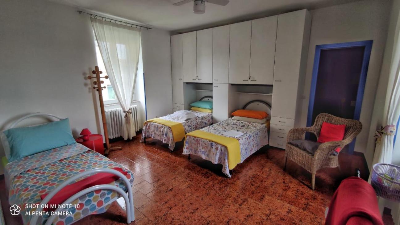 Three-Bedroom House photo 1