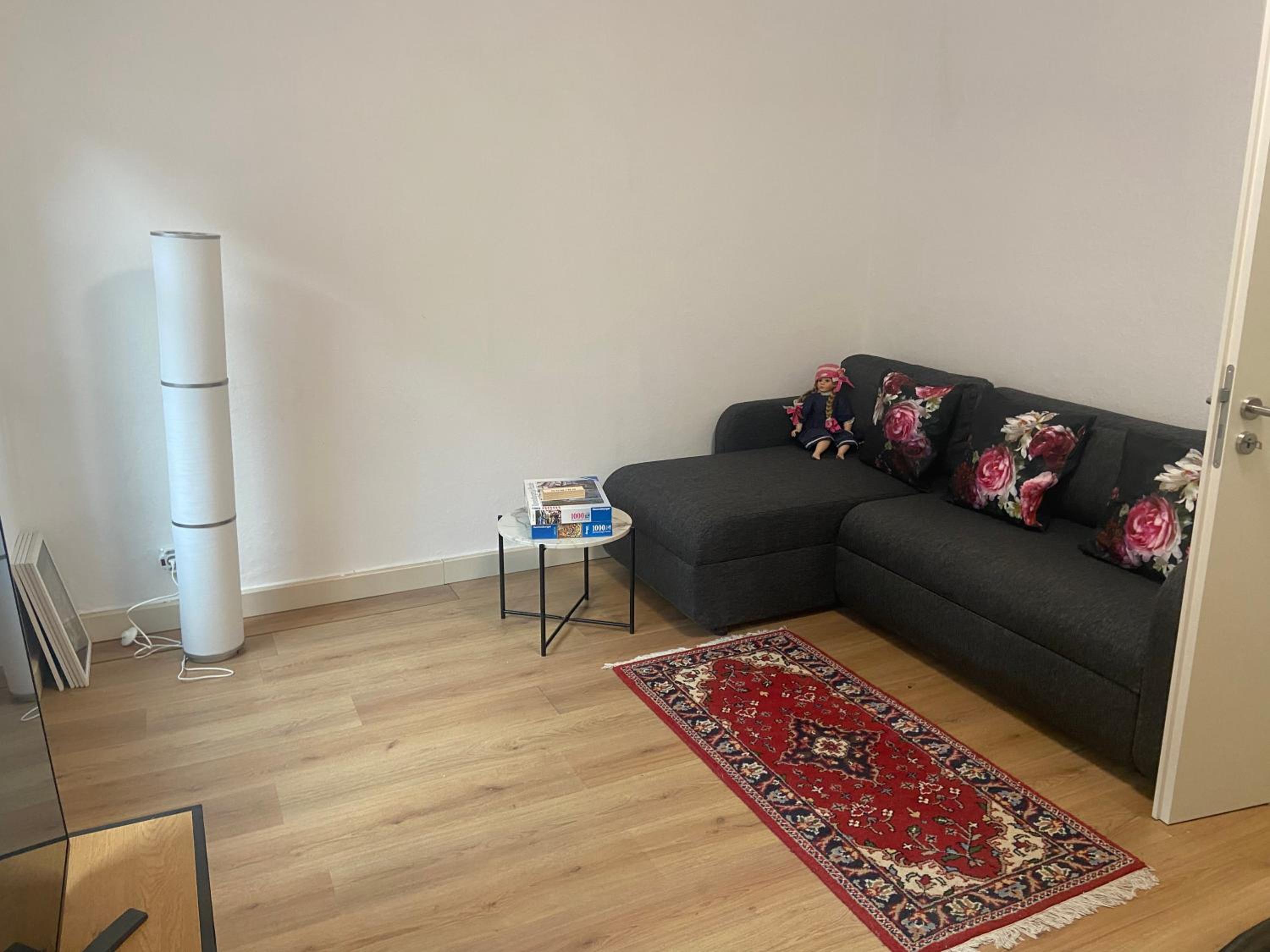 Three-Bedroom House photo 3