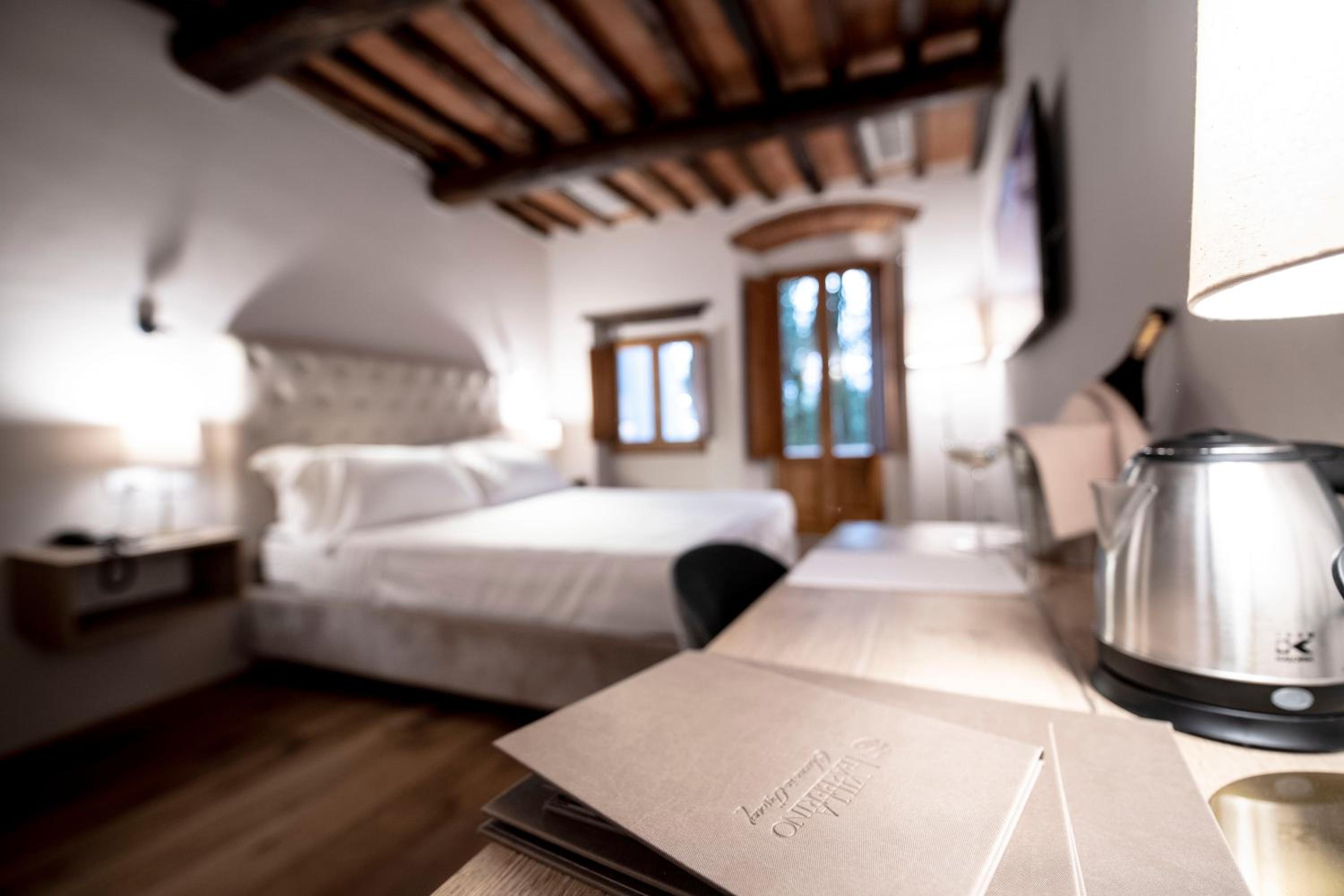 Deluxe Double Room photo 3