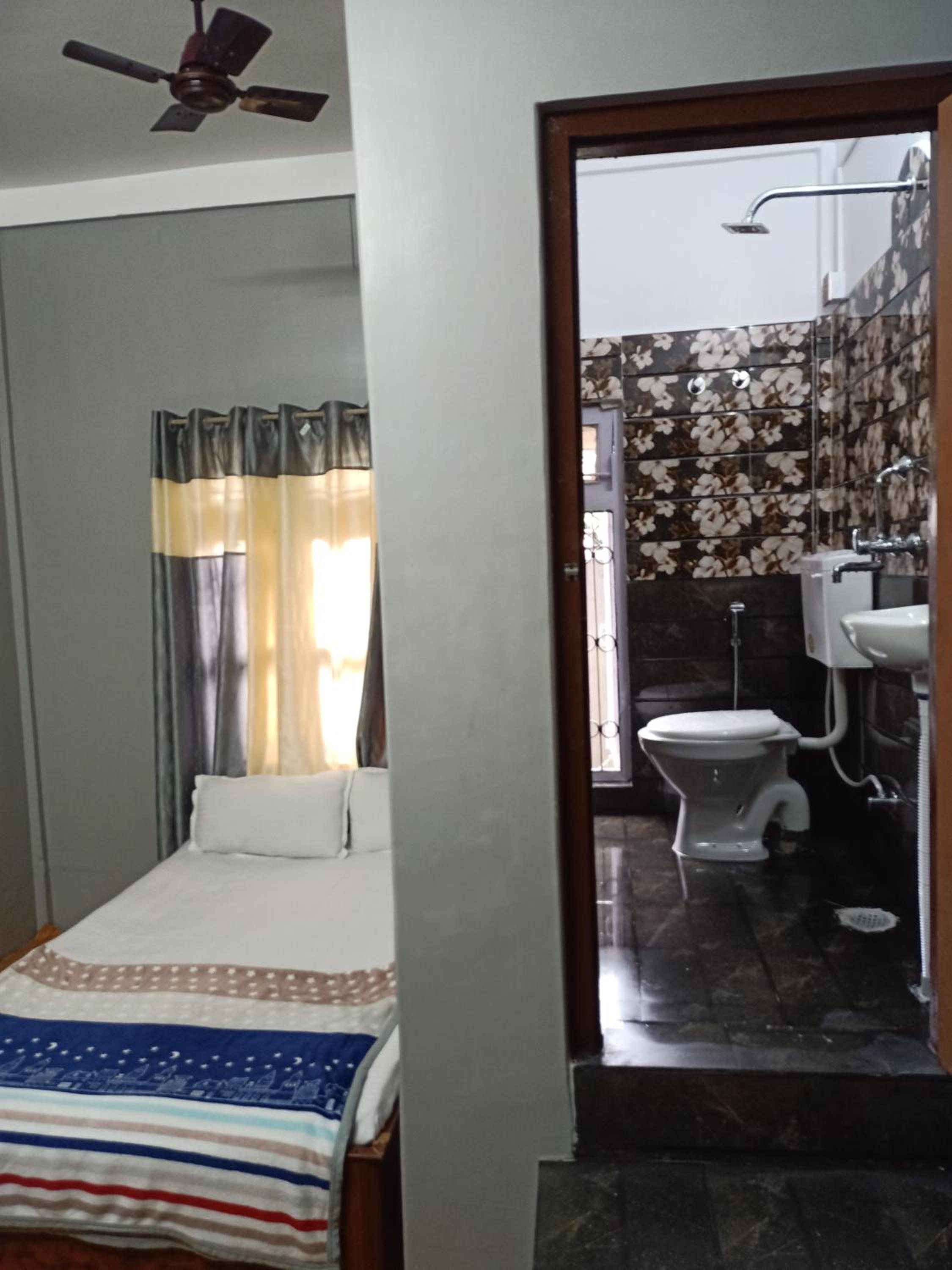 Deluxe Twin Room photo 2