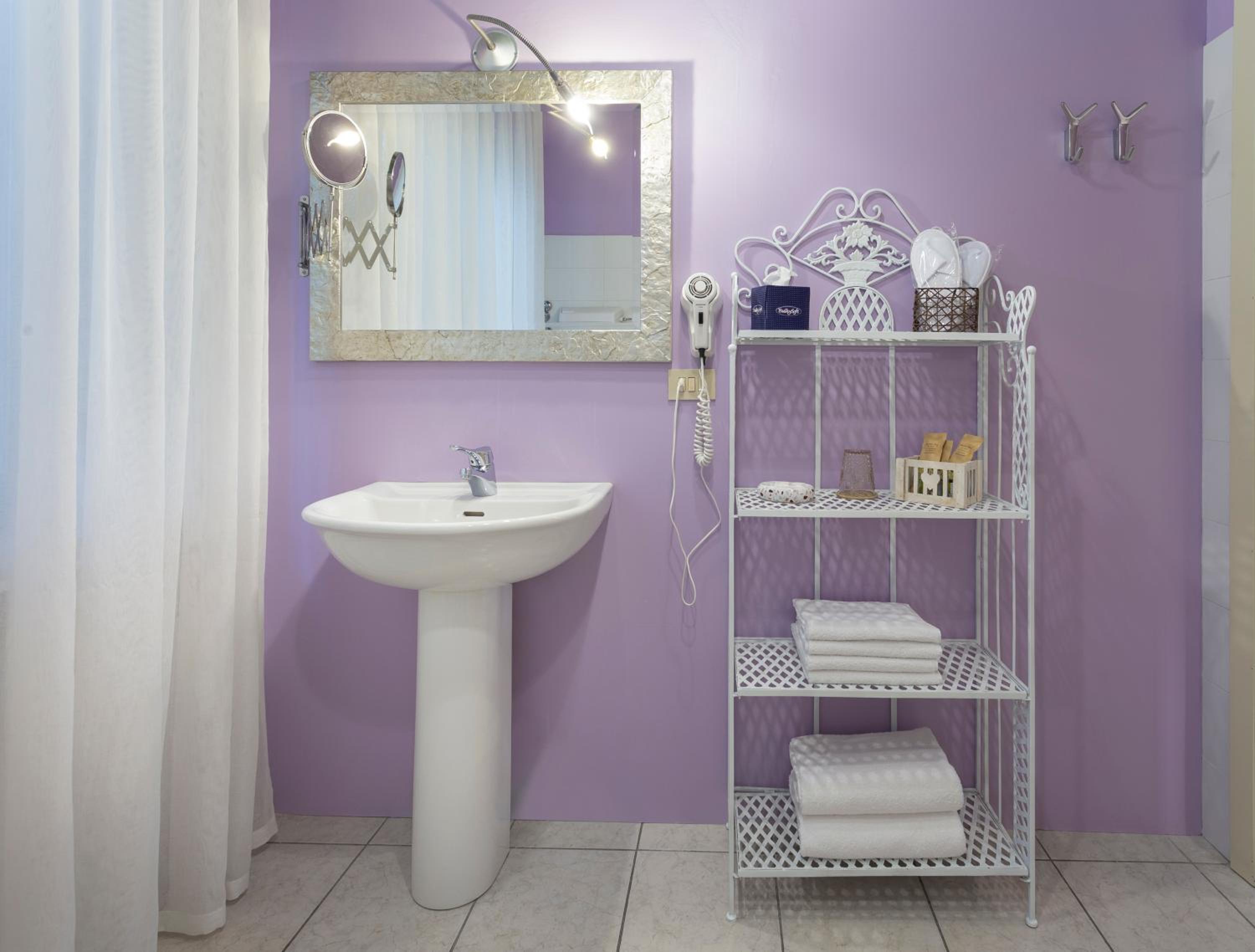 Superior Double Room - Photo 8