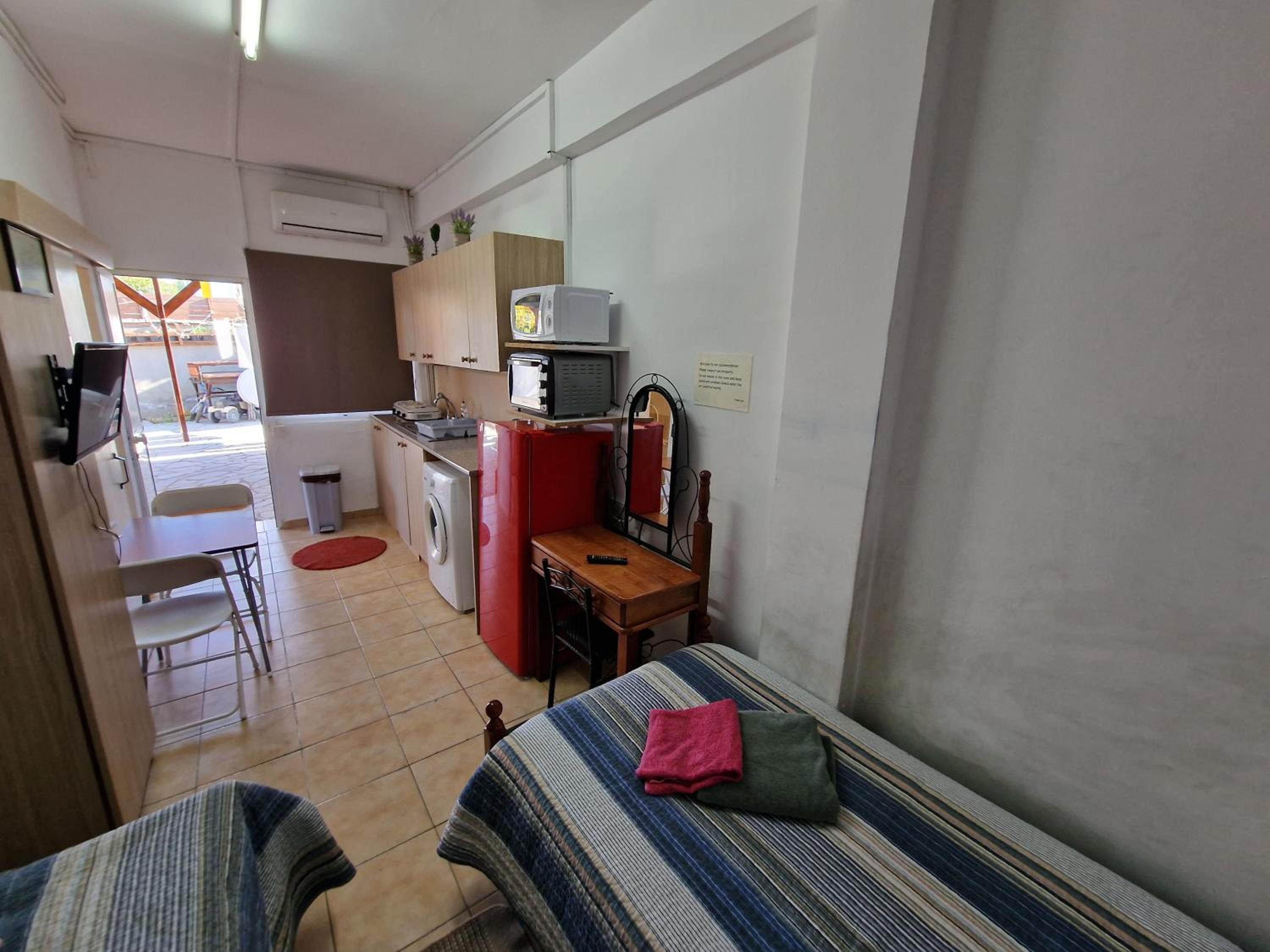 Apartment (2 Adults + 1 Child) - Photo 4