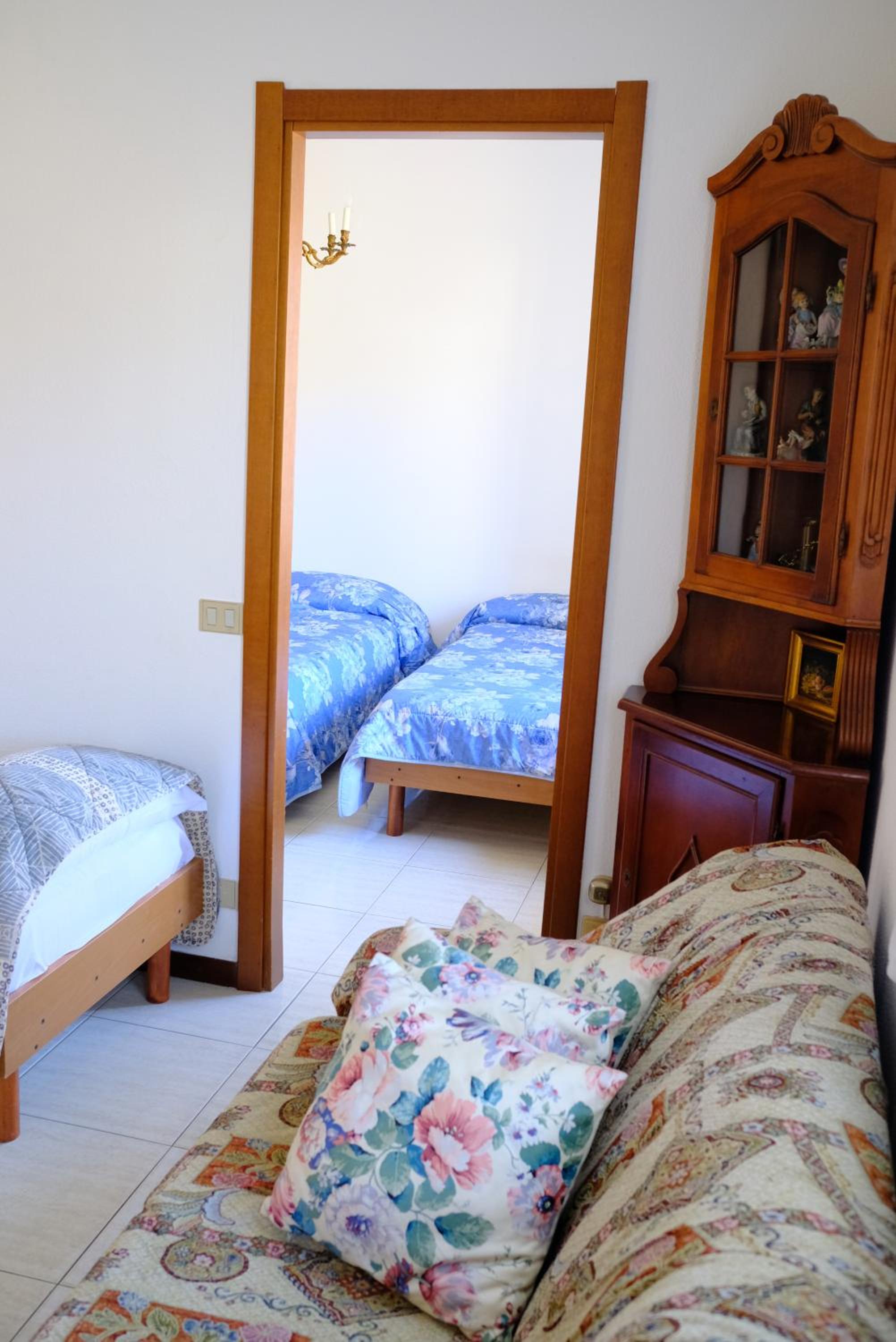 Two Connecting Double Rooms - Annex photo 3