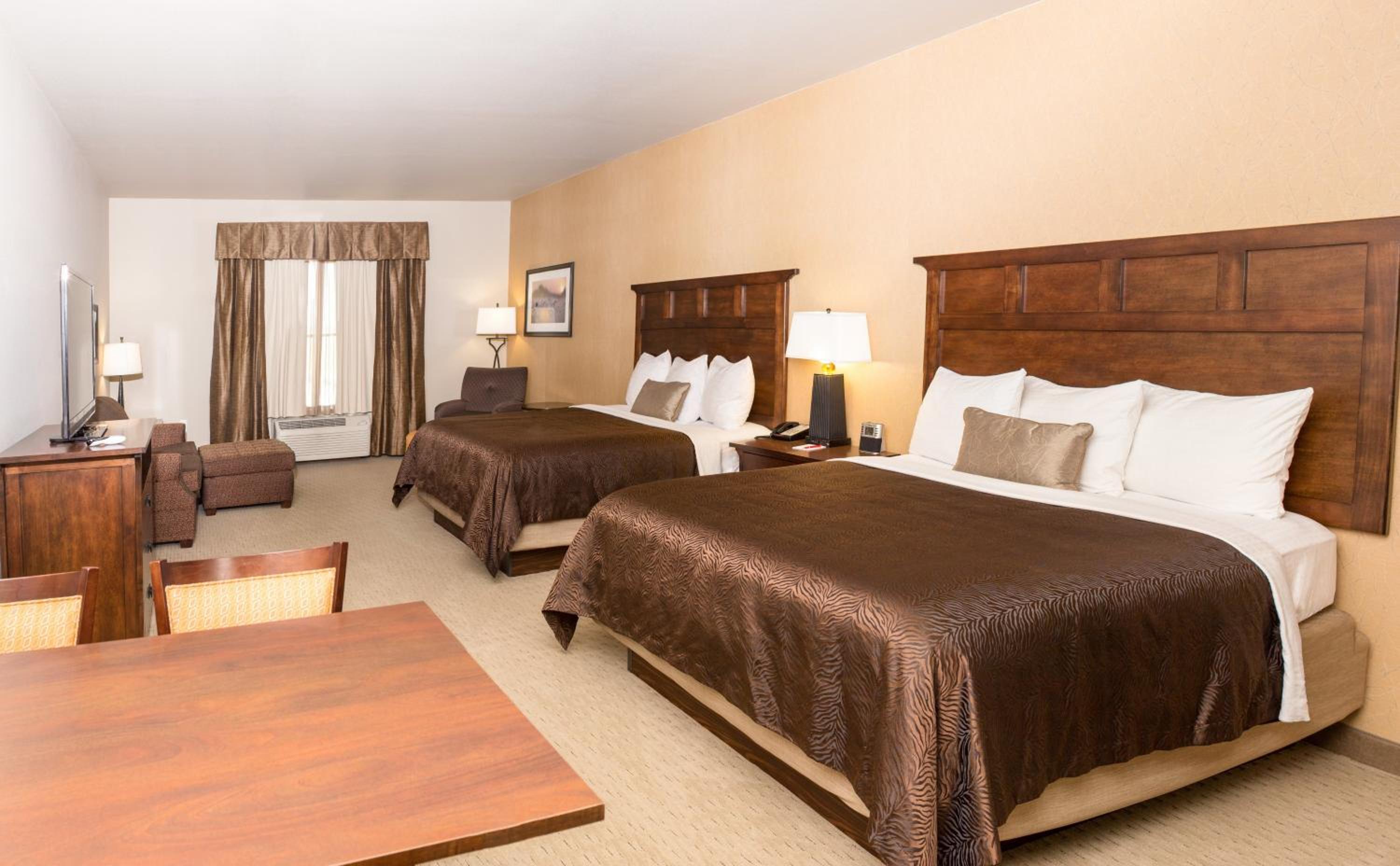 Queen Suite photo 3